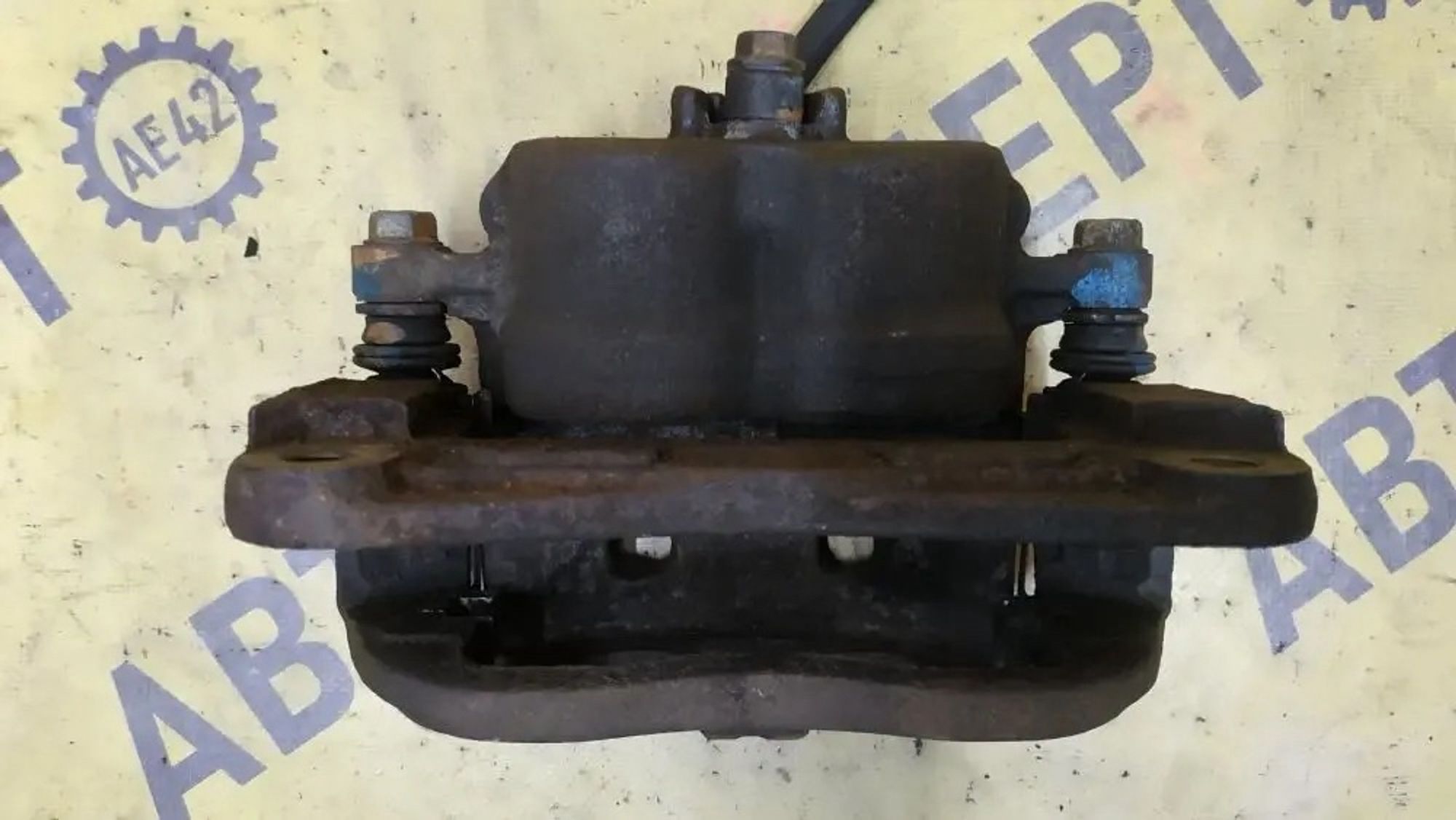 https://ycs.partsauto.market/partsauto-images/thmbs/userImages/87497919e31020c6b1c735431d06908a/part/f742f665-f41a-40c3-97ca-4b4b37845fb1_1776265850815.jpg