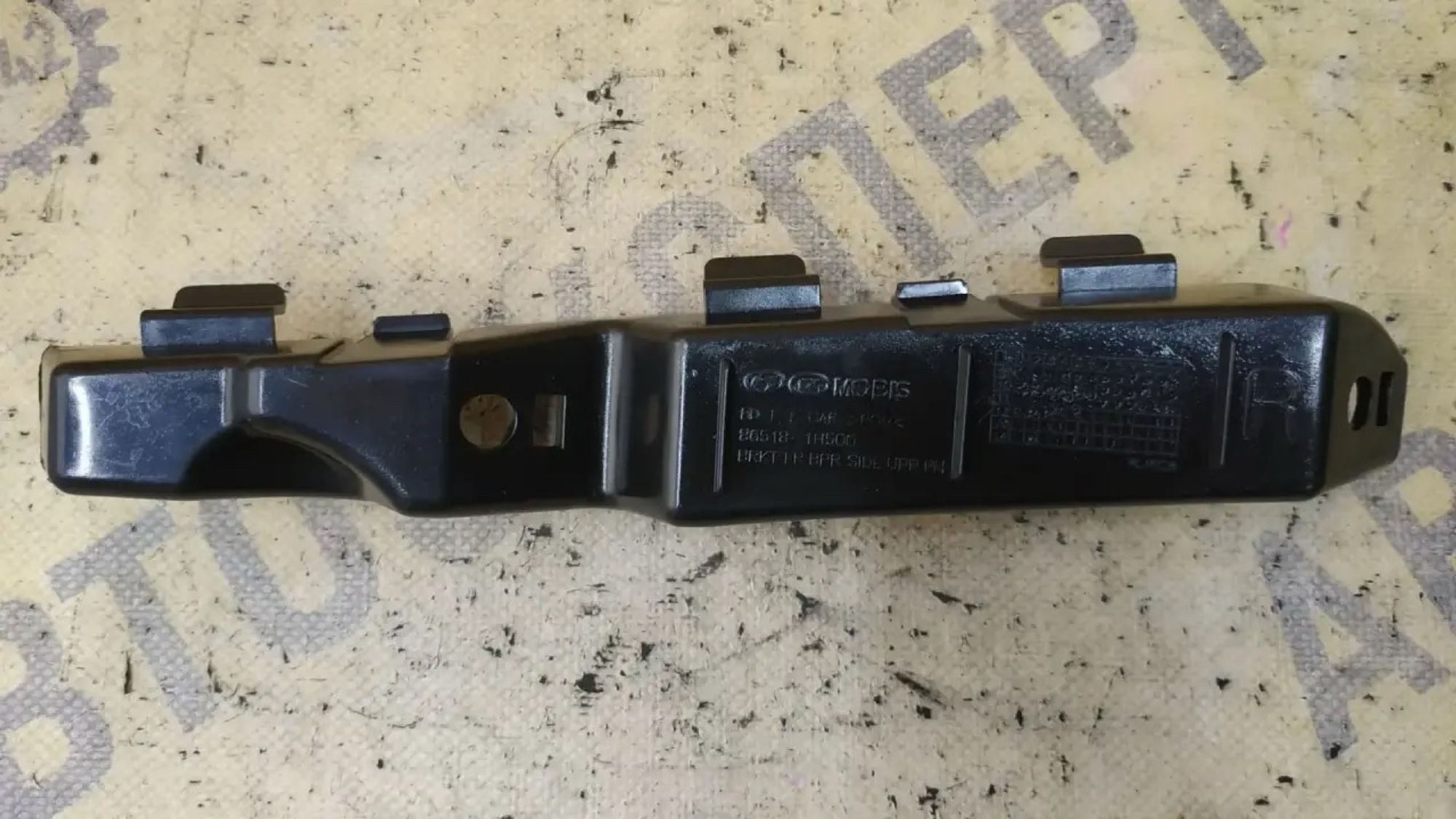 https://ycs.partsauto.market/partsauto-images/thmbs/userImages/87497919e31020c6b1c735431d06908a/part/fa6514a2-8864-4f1f-8901-064ecc18ded2_1786091065001.jpg