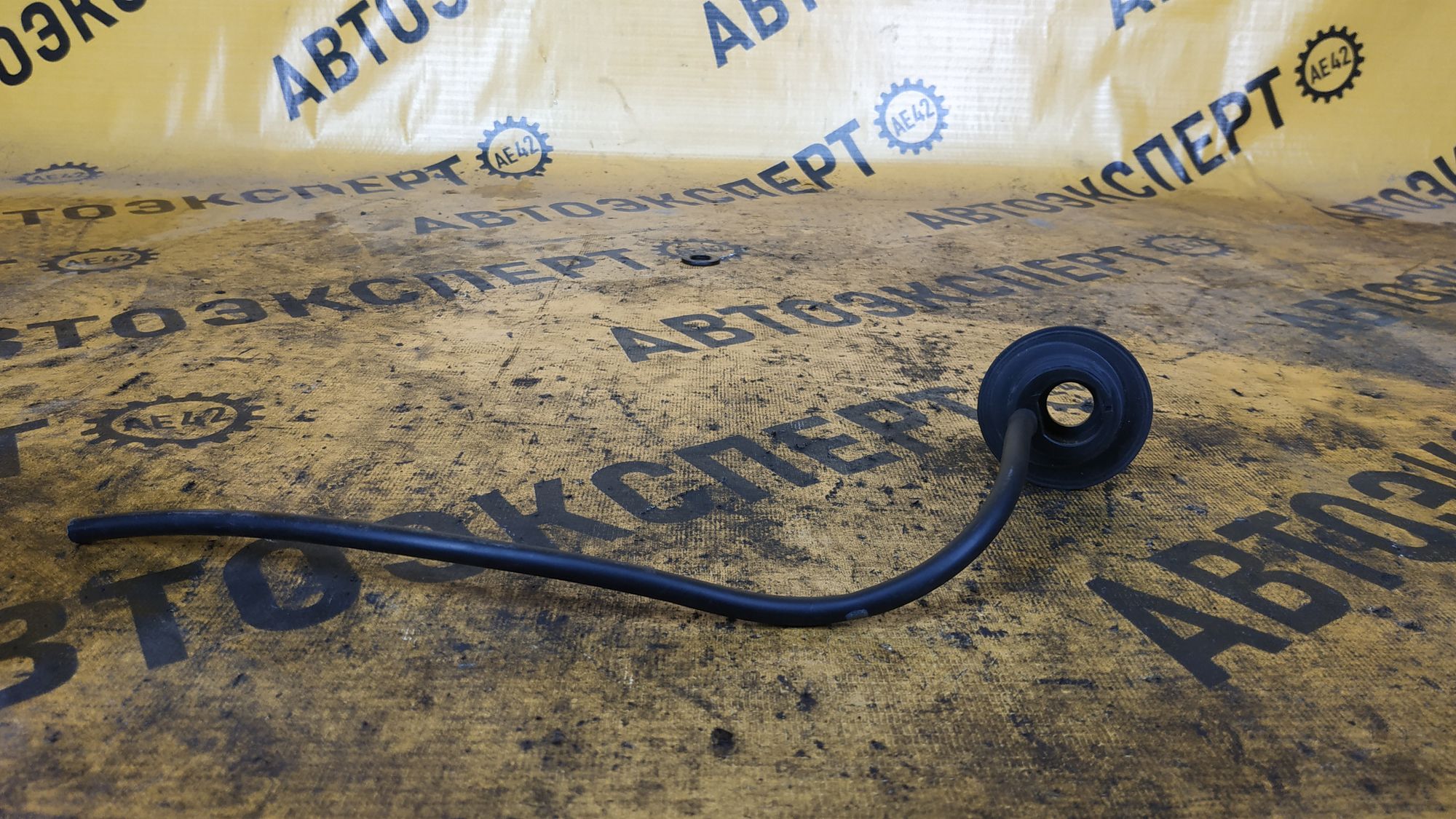 https://ycs.partsauto.market/partsauto-images/thmbs/userImages/87497919e31020c6b1c735431d06908a/part/fd79e990-0528-4711-9465-fa81d9b71afb_1706171102601.jpg