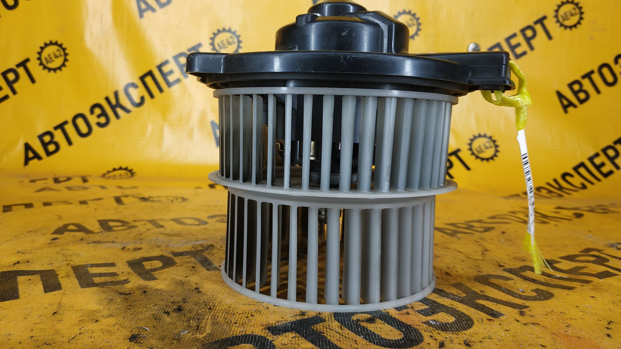 https://ycs.partsauto.market/partsauto-images/thmbs/userImages/87497919e31020c6b1c735431d06908a/part/ff66f135-b9ac-4260-997c-16d23a3cc095_1712650068382.jpg