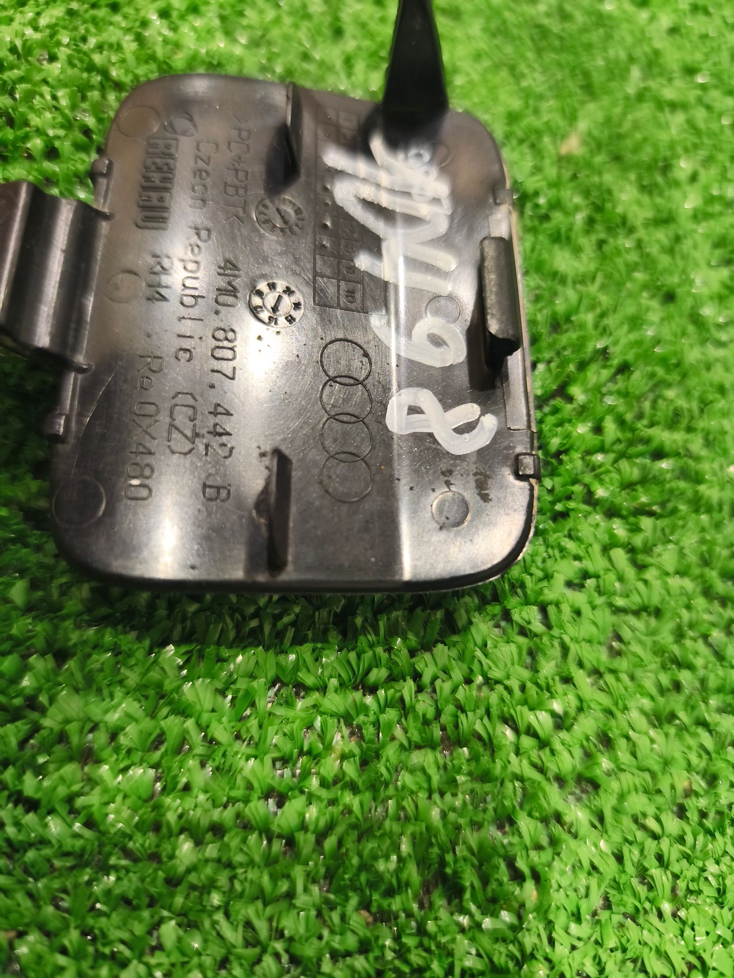 Заглушка буксировочного крюка задн прав Audi Q7 4M, 1100 рублей, Уфа