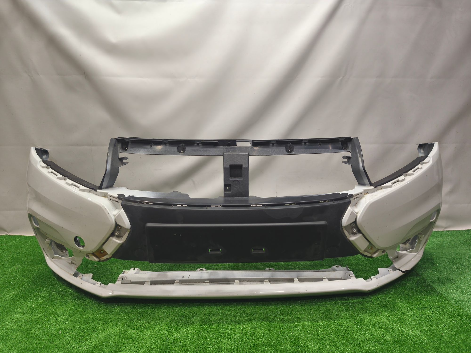 Бампер передний LADA Largus FL 2022, 4200 рублей, Уфа