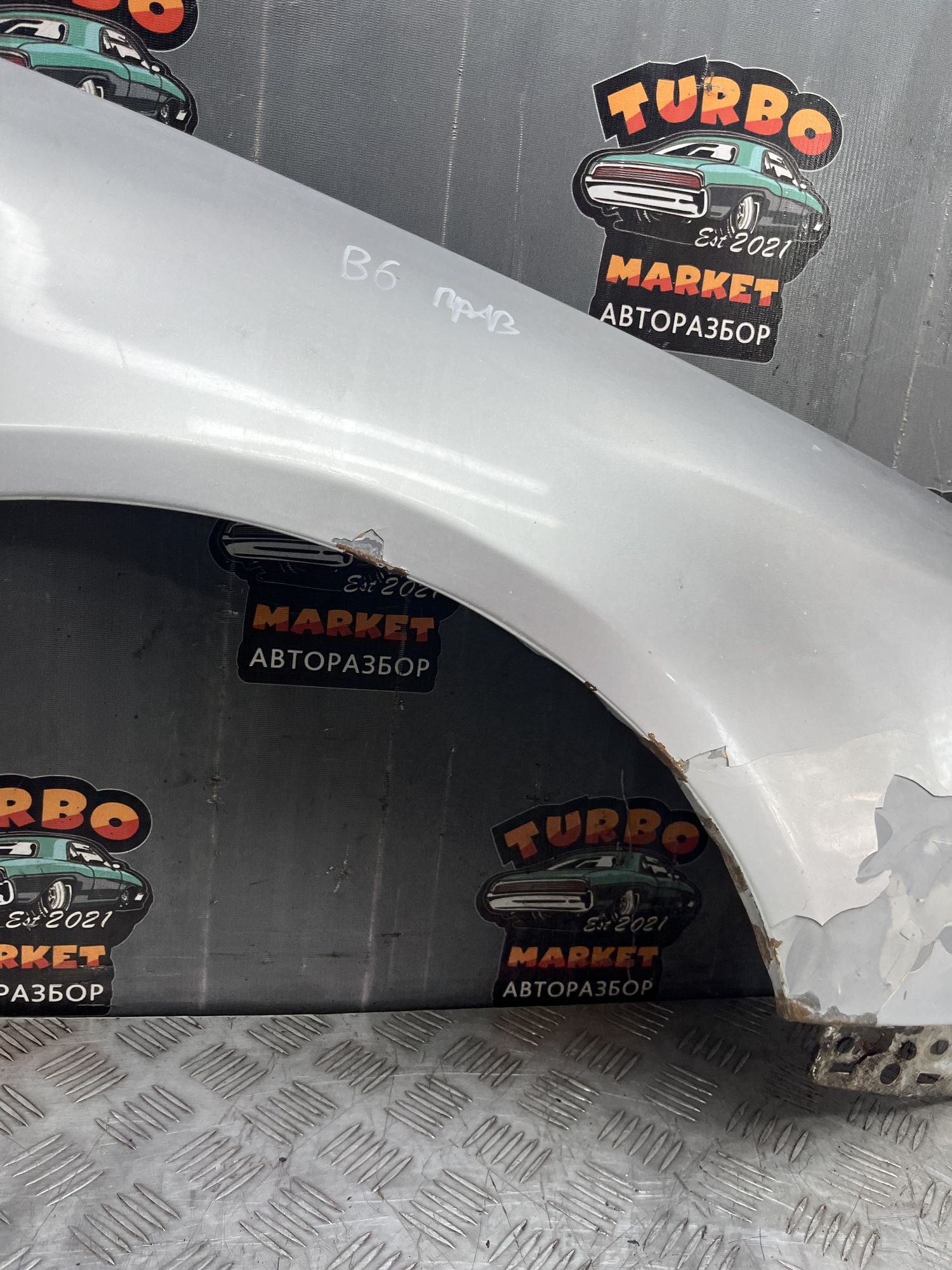 https://ycs.partsauto.market/partsauto-images/thmbs/userImages/O44KZpJDWaaRbELGqnBwqxxQOCP2/part/cff0d62f-dbe5-46d8-9fba-a3a8af3ad21a_1718188286013.jpg
