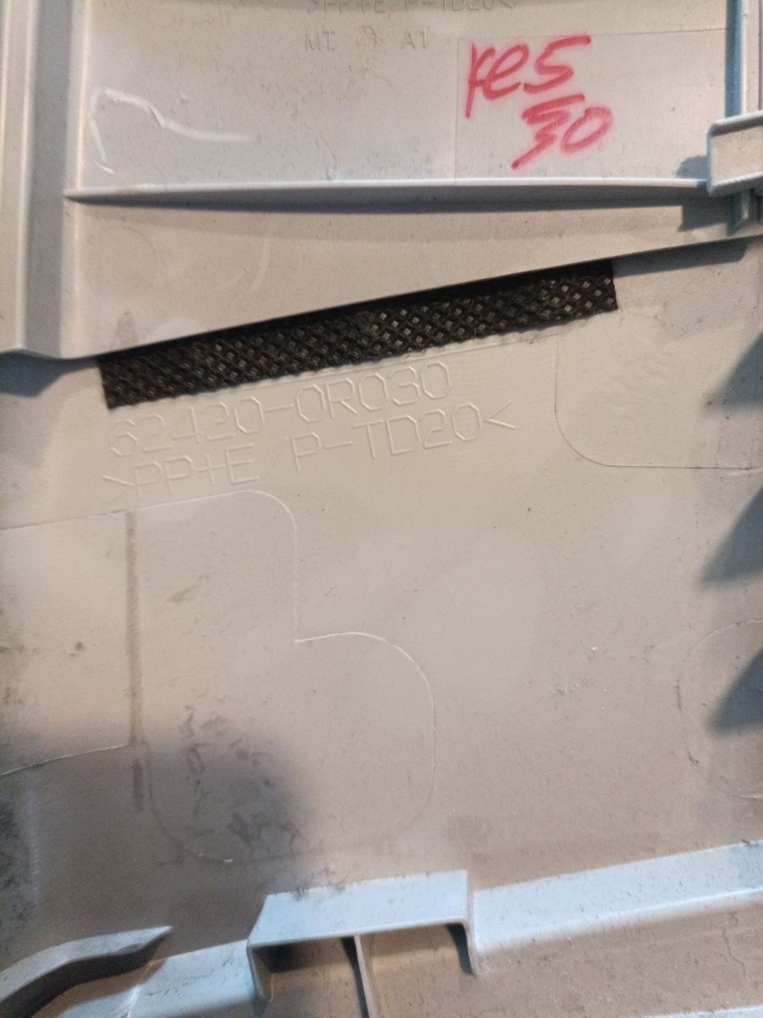 https://ycs.partsauto.market/partsauto-images/thmbs/userImages/a19a1494006c0851879c8cd6f3827d7d/part/0393d7d1-85a3-4d94-bd56-e95cf4487b46_1782804923890.jpg