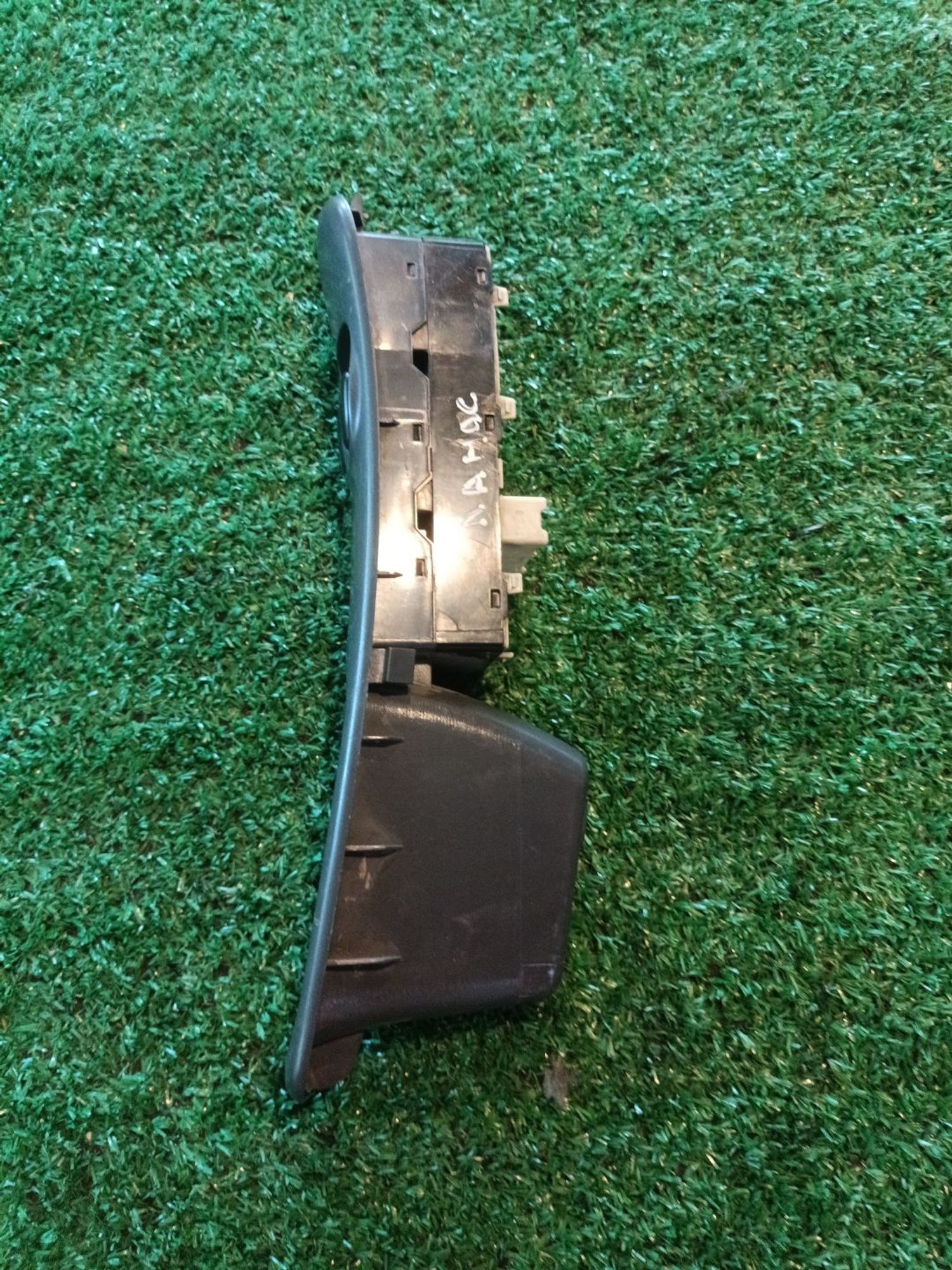 https://ycs.partsauto.market/partsauto-images/thmbs/userImages/a19a1494006c0851879c8cd6f3827d7d/part/0c1f9235-f9ca-4385-b459-dcda14102469_1782805580279.jpg