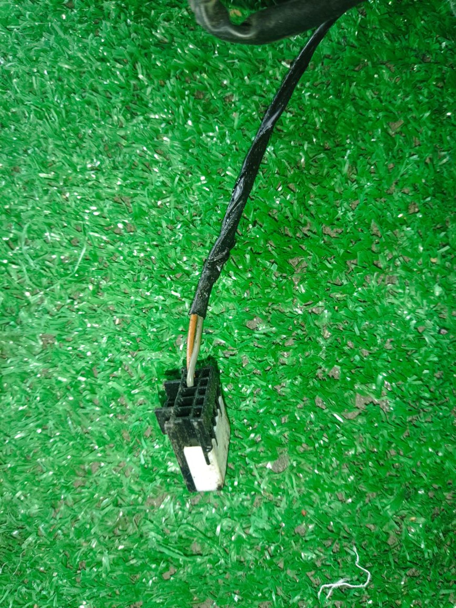 https://ycs.partsauto.market/partsauto-images/thmbs/userImages/a19a1494006c0851879c8cd6f3827d7d/part/0e302bce-8f71-4cca-9ae6-0586d1a8cb3a_1776682073892.jpg