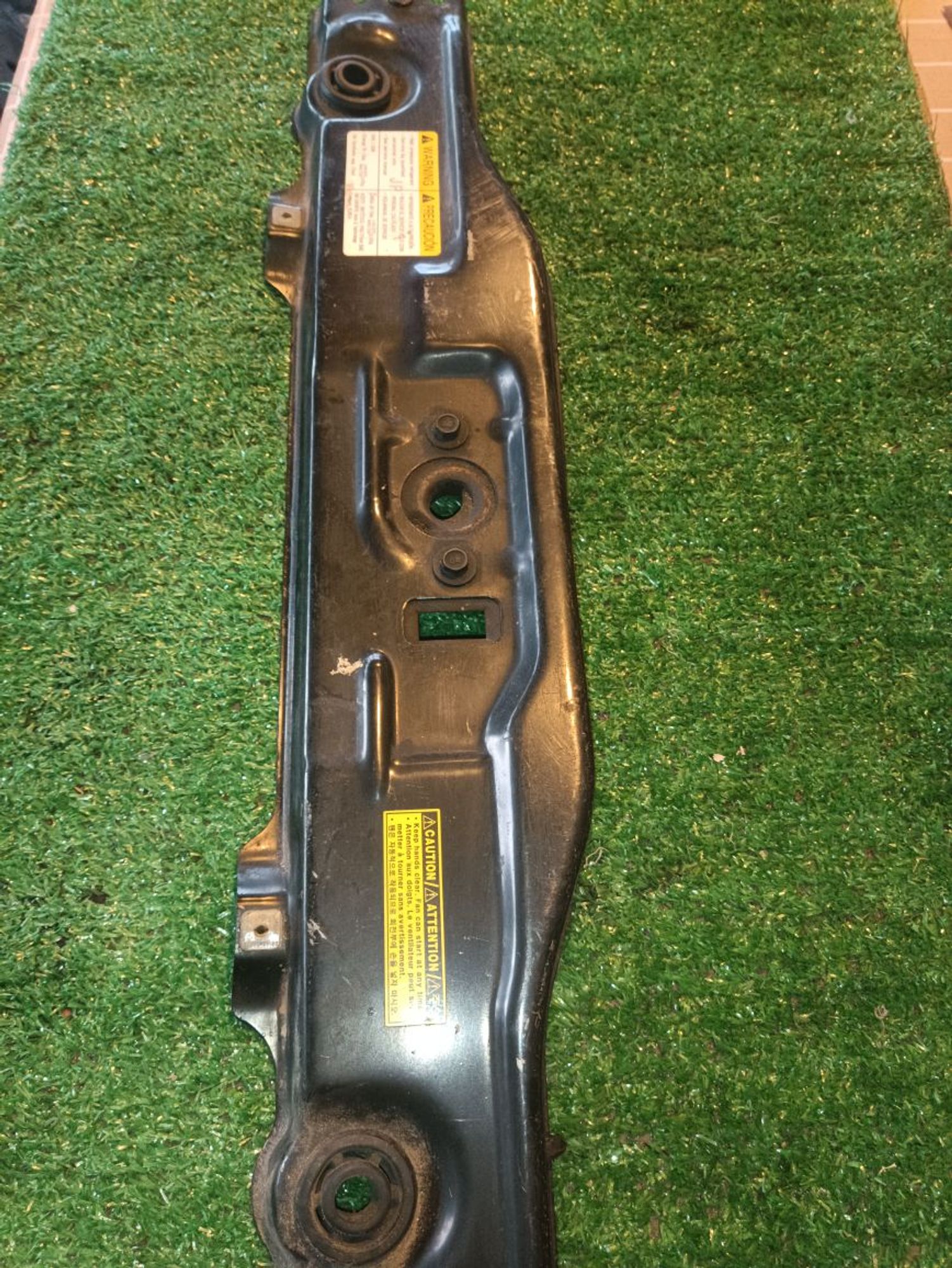 https://ycs.partsauto.market/partsauto-images/thmbs/userImages/a19a1494006c0851879c8cd6f3827d7d/part/0eae88fd-41dc-4c3b-b634-2843efa6d9fc_1776958236190.jpg