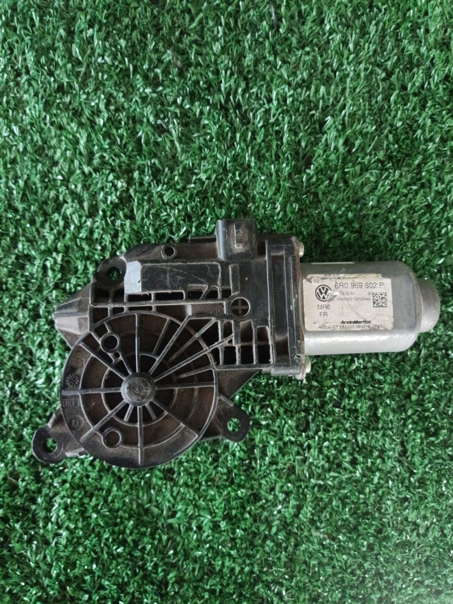 https://ycs.partsauto.market/partsauto-images/thmbs/userImages/a19a1494006c0851879c8cd6f3827d7d/part/0f07ecbb-376c-4609-a5ca-8e11b74ad61d_1782822329877.jpg