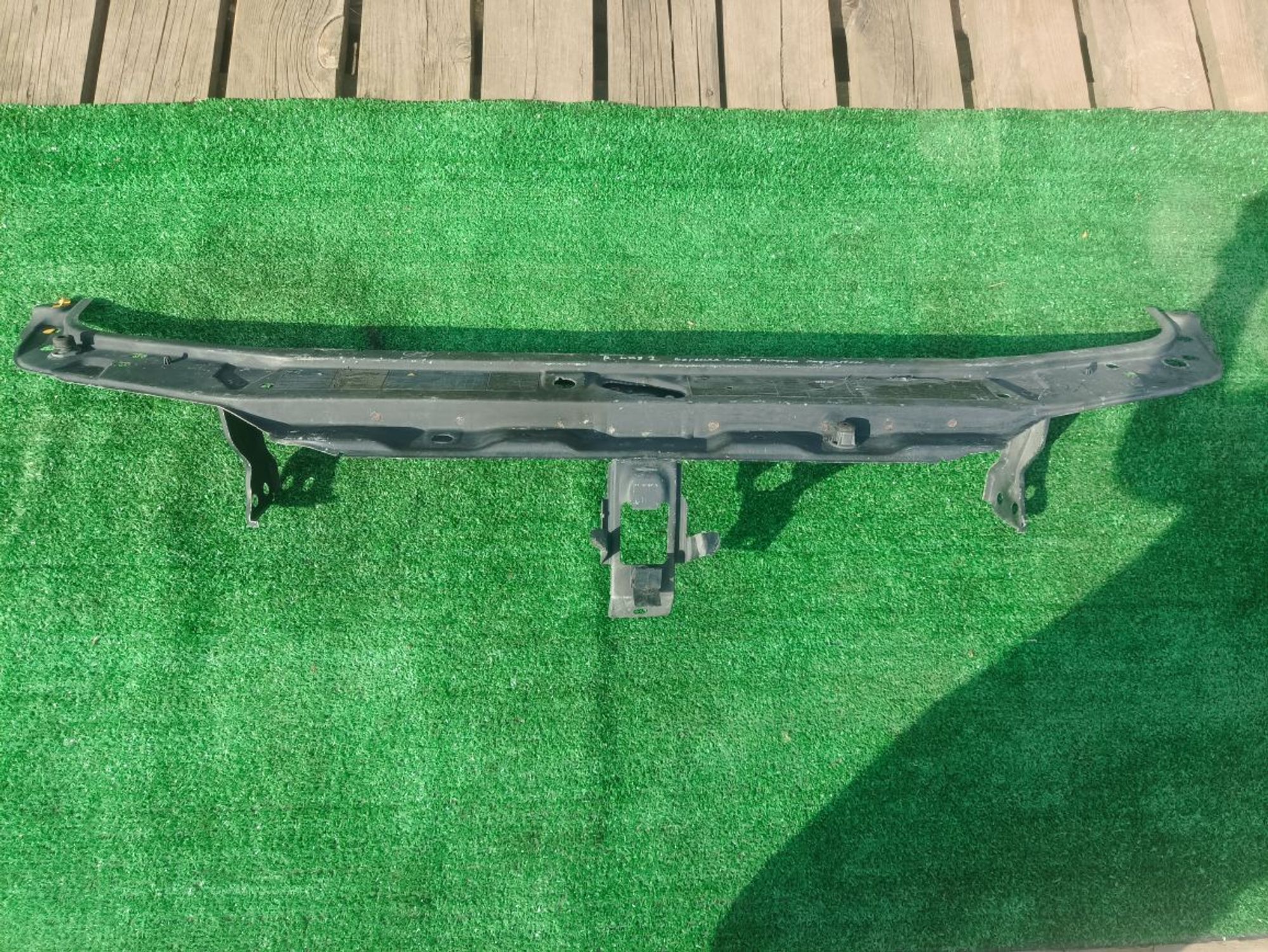 https://ycs.partsauto.market/partsauto-images/thmbs/userImages/a19a1494006c0851879c8cd6f3827d7d/part/1140550c-fdd8-4959-895e-d6b5b4c7a906_1778071119471.jpg