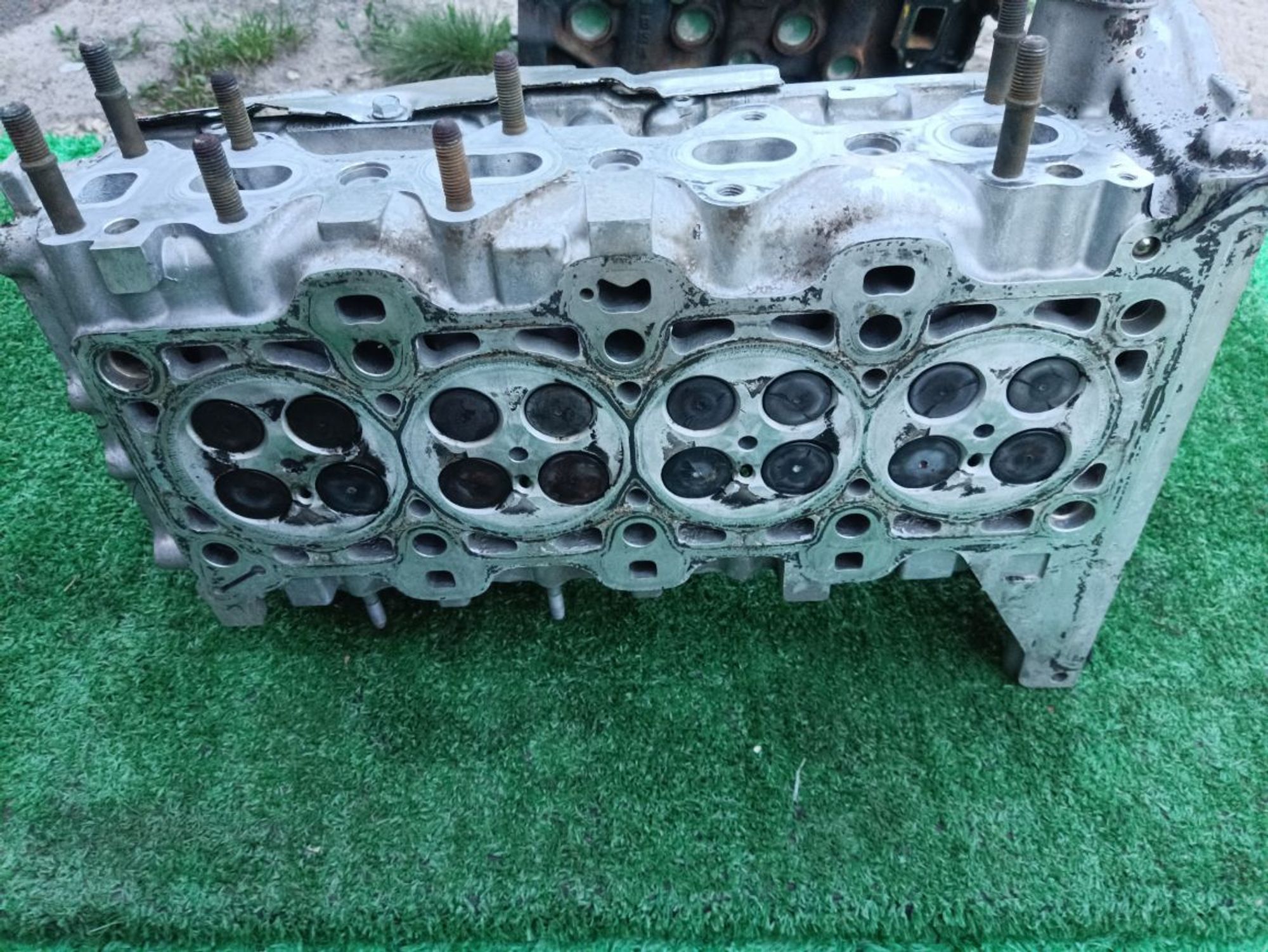 https://ycs.partsauto.market/partsauto-images/thmbs/userImages/a19a1494006c0851879c8cd6f3827d7d/part/11ffe52f-844e-42a9-ae23-d842990ba694_1785178004691.jpg