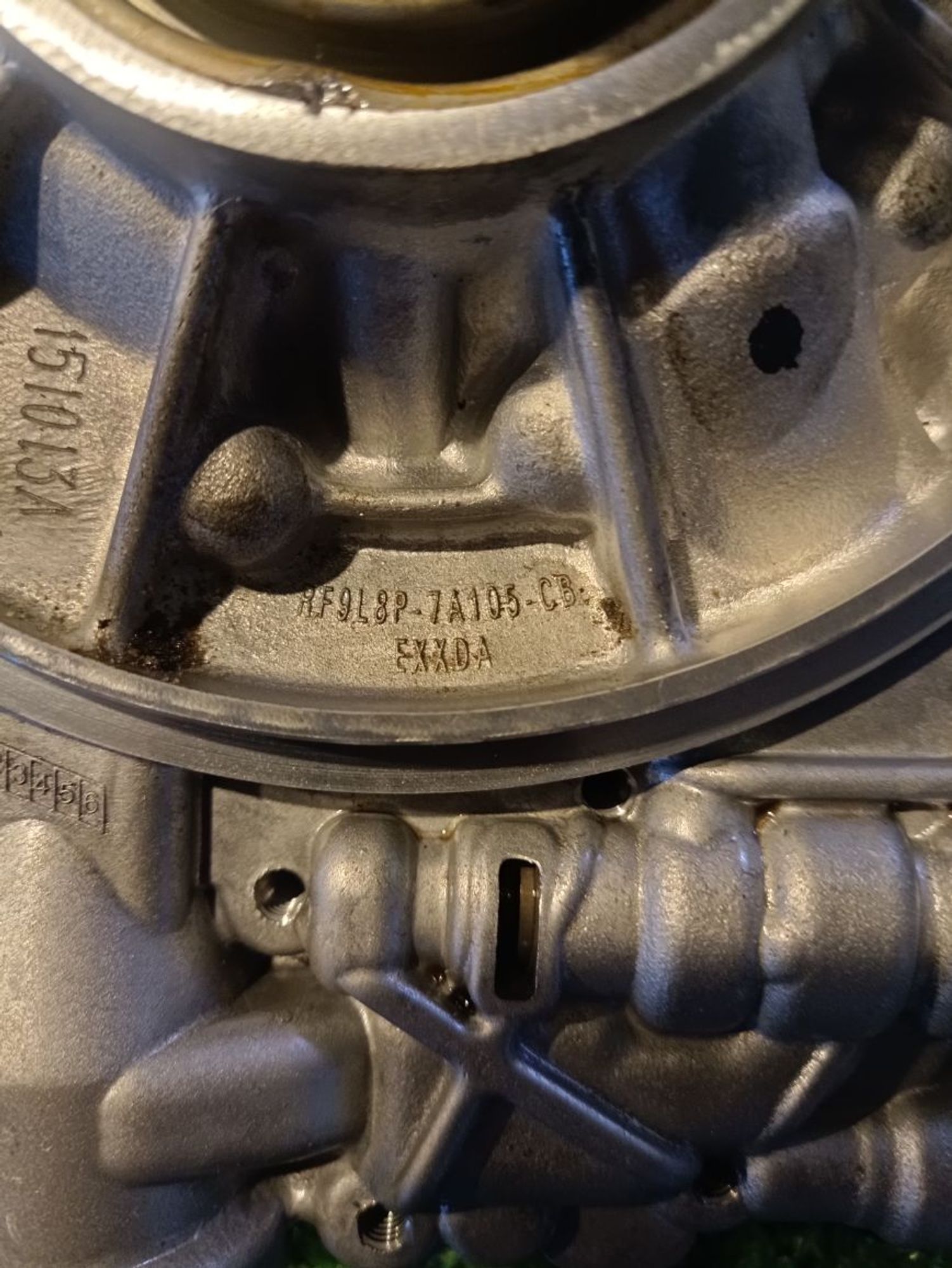 https://ycs.partsauto.market/partsauto-images/thmbs/userImages/a19a1494006c0851879c8cd6f3827d7d/part/14883750-0535-44f9-9b1d-95d0edb140bf_1777307843568.jpg