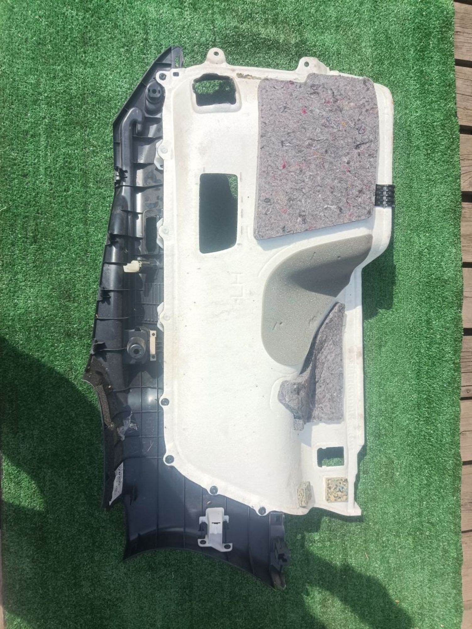 https://ycs.partsauto.market/partsauto-images/thmbs/userImages/a19a1494006c0851879c8cd6f3827d7d/part/1daf8d37-2008-4e2e-9d3d-cd09f3073be5_1778069997508.jpg