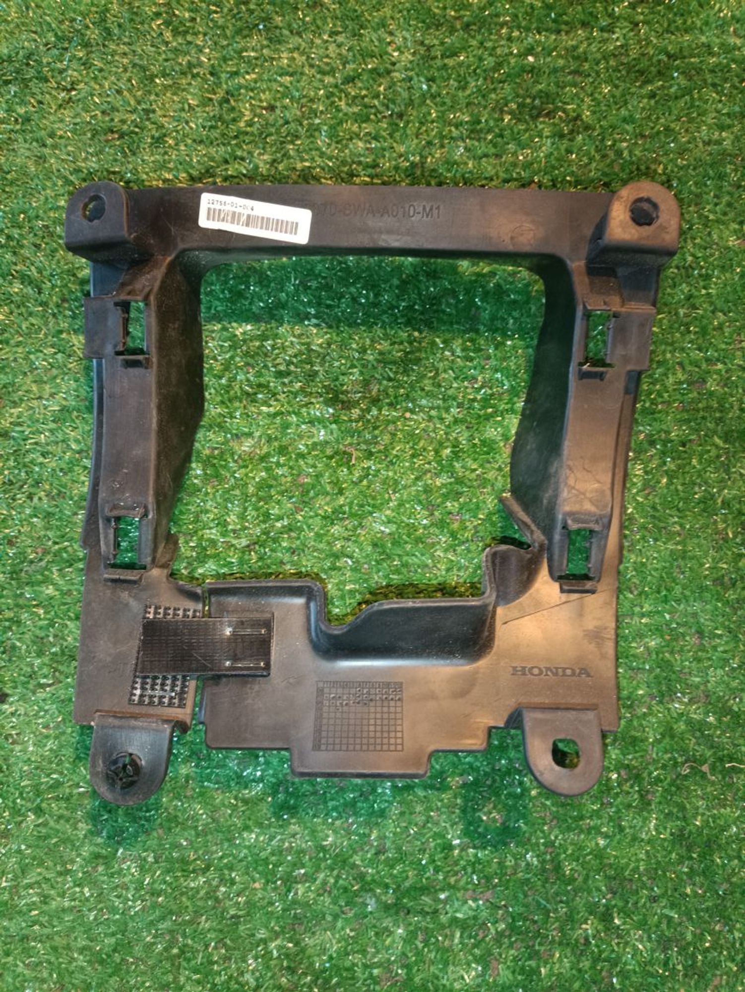 https://ycs.partsauto.market/partsauto-images/thmbs/userImages/a19a1494006c0851879c8cd6f3827d7d/part/1f67ecf5-95aa-4245-9701-7c04f125ef1a_1776701139795.jpg