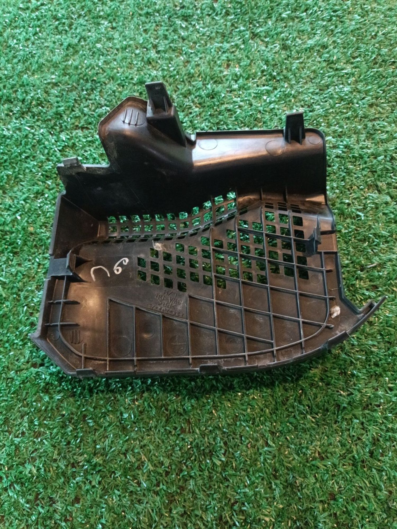 https://ycs.partsauto.market/partsauto-images/thmbs/userImages/a19a1494006c0851879c8cd6f3827d7d/part/222055f4-a0dc-4856-916d-751cf0ae9bc7_1782805159710.jpg