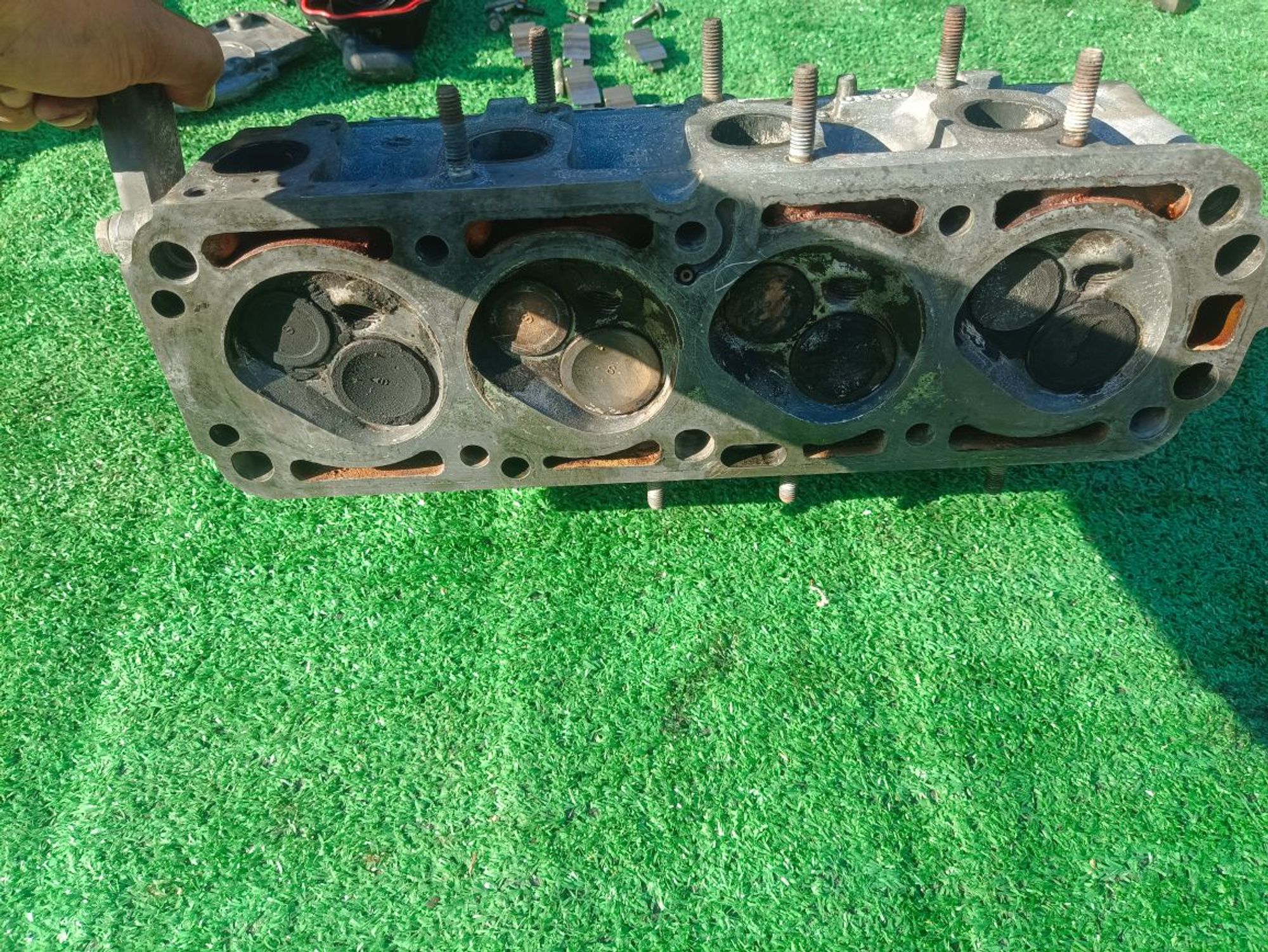 https://ycs.partsauto.market/partsauto-images/thmbs/userImages/a19a1494006c0851879c8cd6f3827d7d/part/24219ef6-d469-4d70-a6c0-ee1d120b47e7_1778594512668.jpg