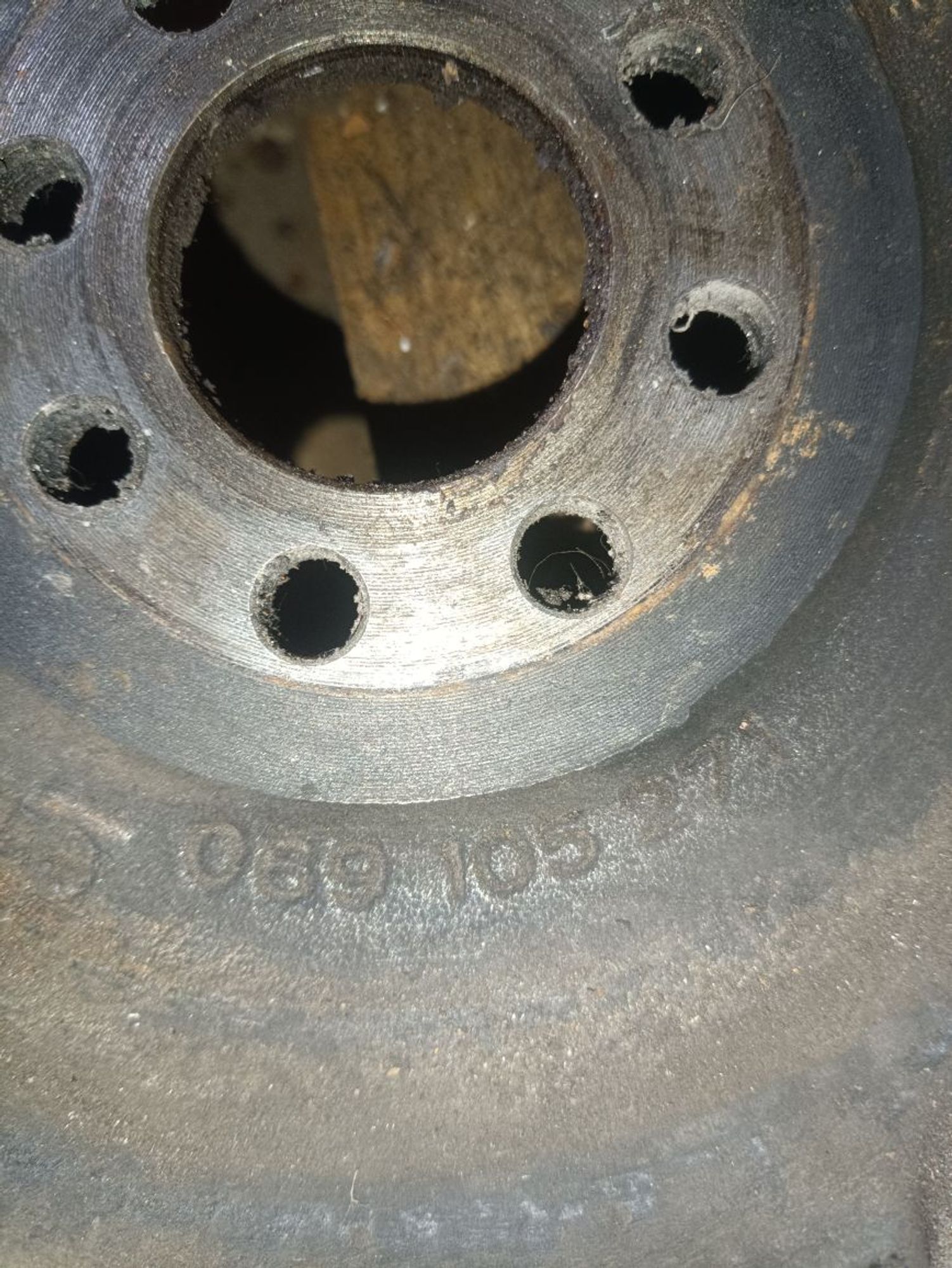 https://ycs.partsauto.market/partsauto-images/thmbs/userImages/a19a1494006c0851879c8cd6f3827d7d/part/2c6c2f67-1666-4ae5-8d41-41b8963fe55d_1776865189167.jpg