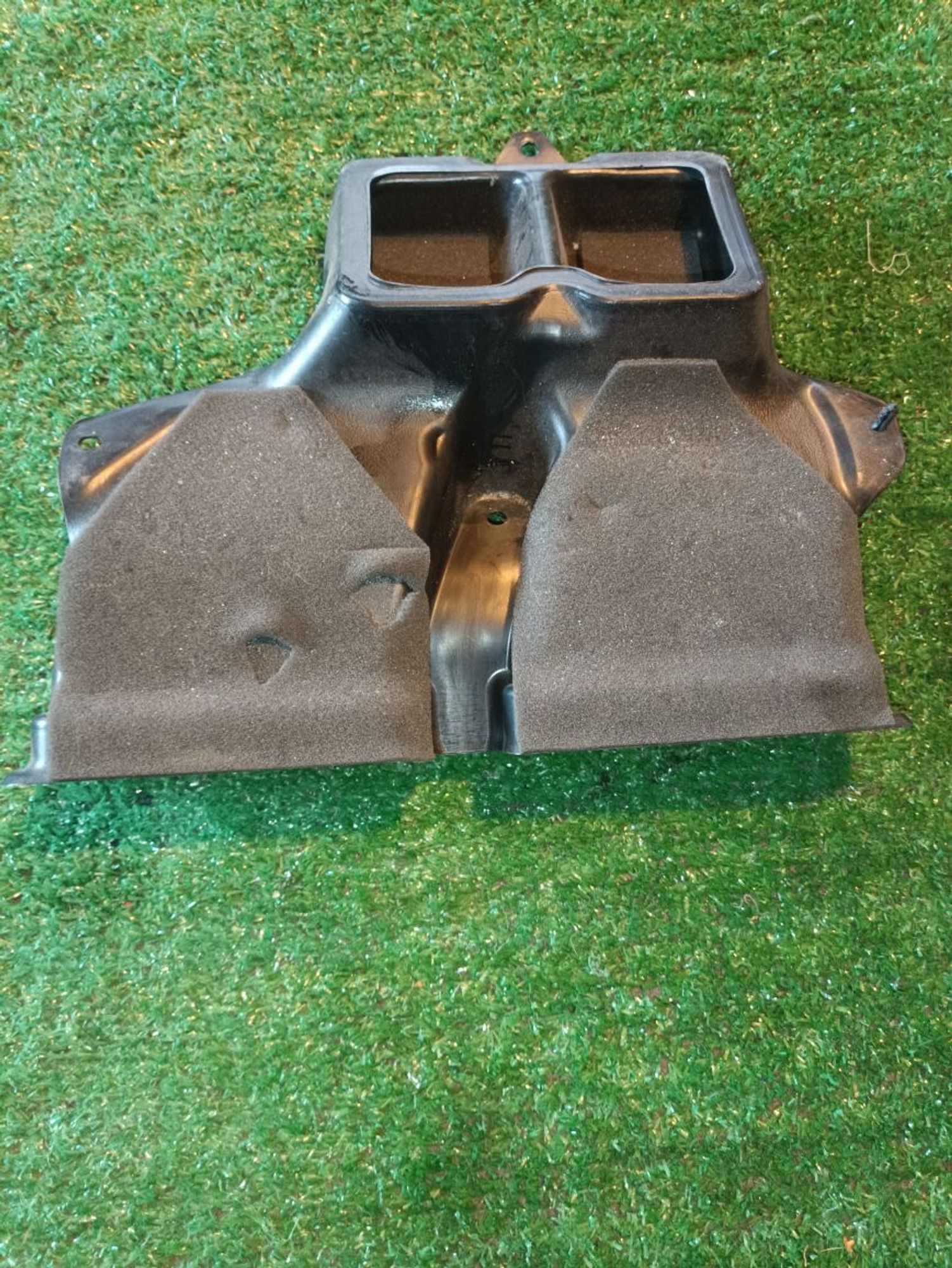 https://ycs.partsauto.market/partsauto-images/thmbs/userImages/a19a1494006c0851879c8cd6f3827d7d/part/3294be92-c440-42e6-ac6f-f73f50fa08c3_1776699239914.jpg