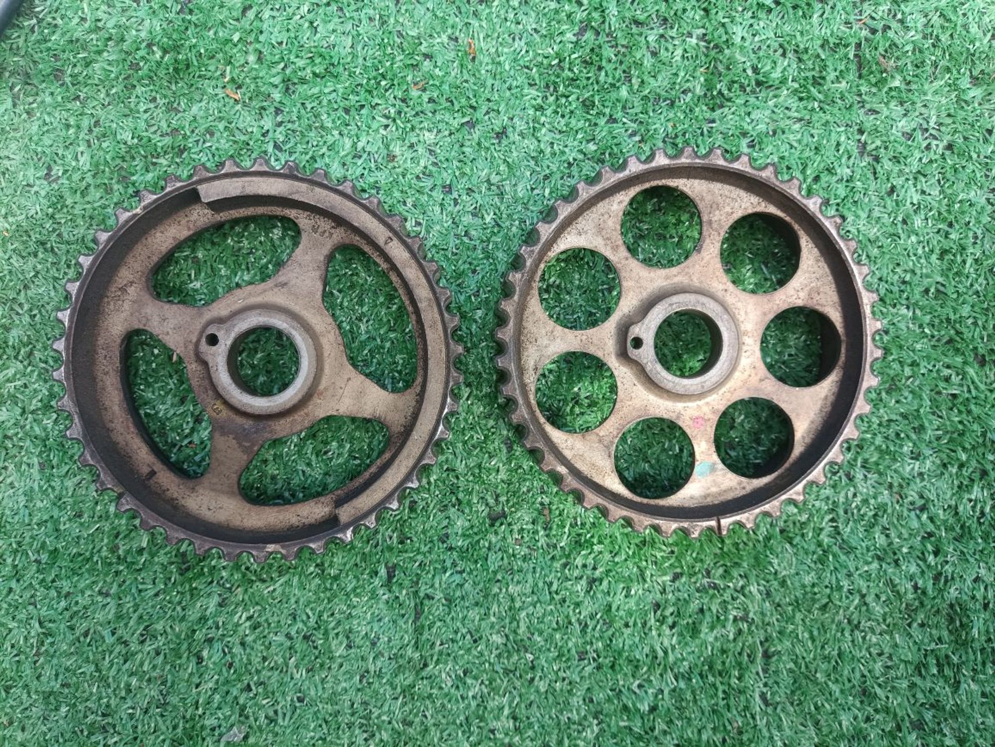 https://ycs.partsauto.market/partsauto-images/thmbs/userImages/a19a1494006c0851879c8cd6f3827d7d/part/385e81c5-ae11-455a-b7ee-be9ebfaeed56_1778589018149.jpg