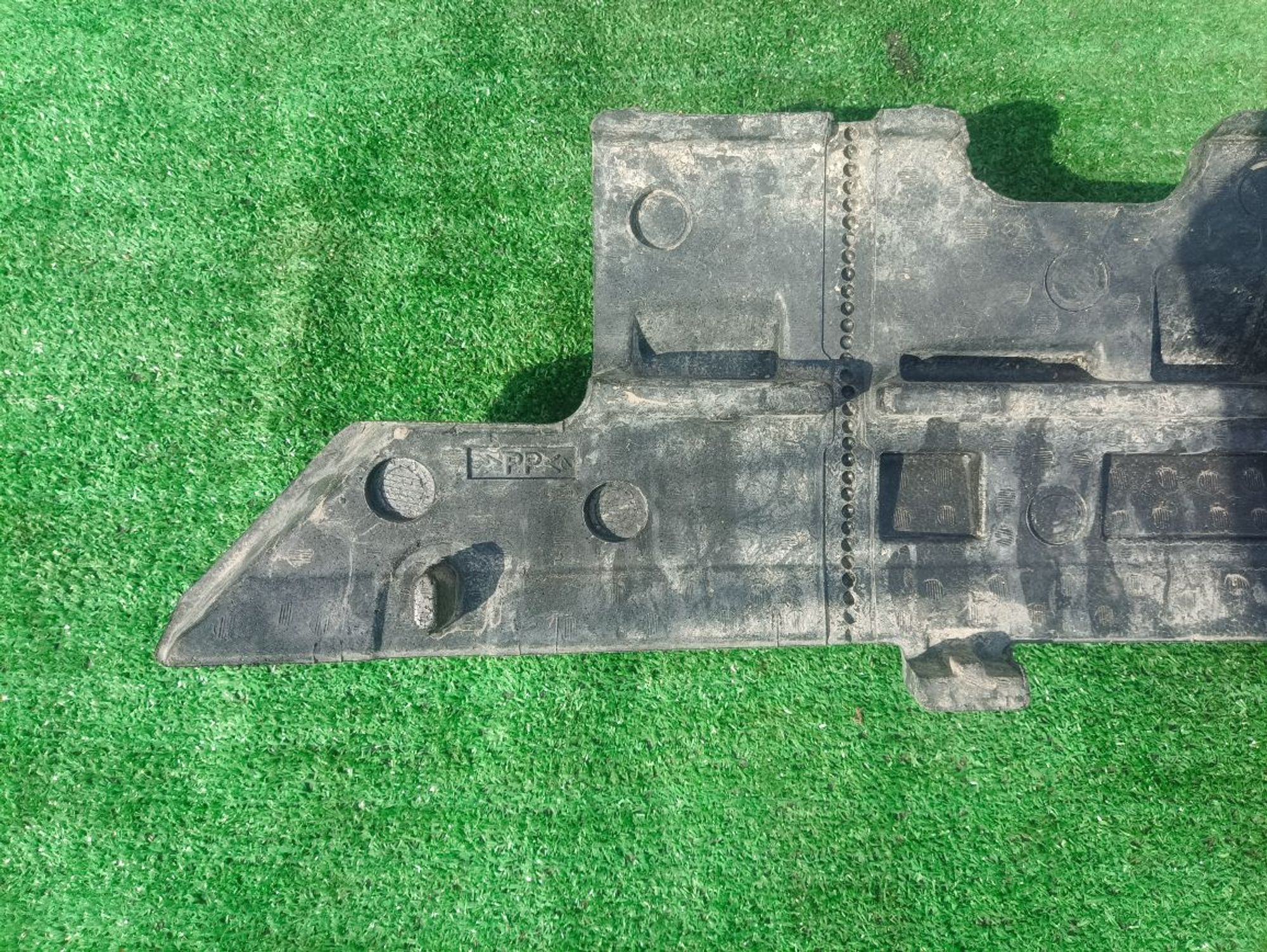 https://ycs.partsauto.market/partsauto-images/thmbs/userImages/a19a1494006c0851879c8cd6f3827d7d/part/3b75fd9f-3747-42d9-958e-45a5937da1e6_1778069831087.jpg