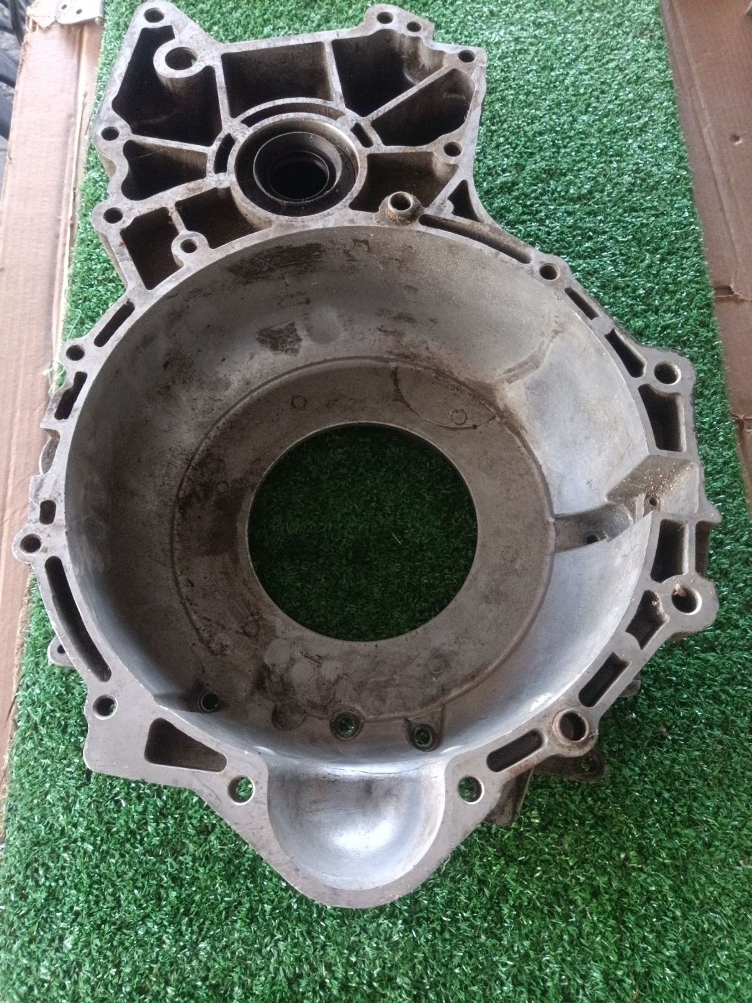 https://ycs.partsauto.market/partsauto-images/thmbs/userImages/a19a1494006c0851879c8cd6f3827d7d/part/3c95add5-67b0-4d32-86ef-7eb0c8942edb_1774772055870.jpg