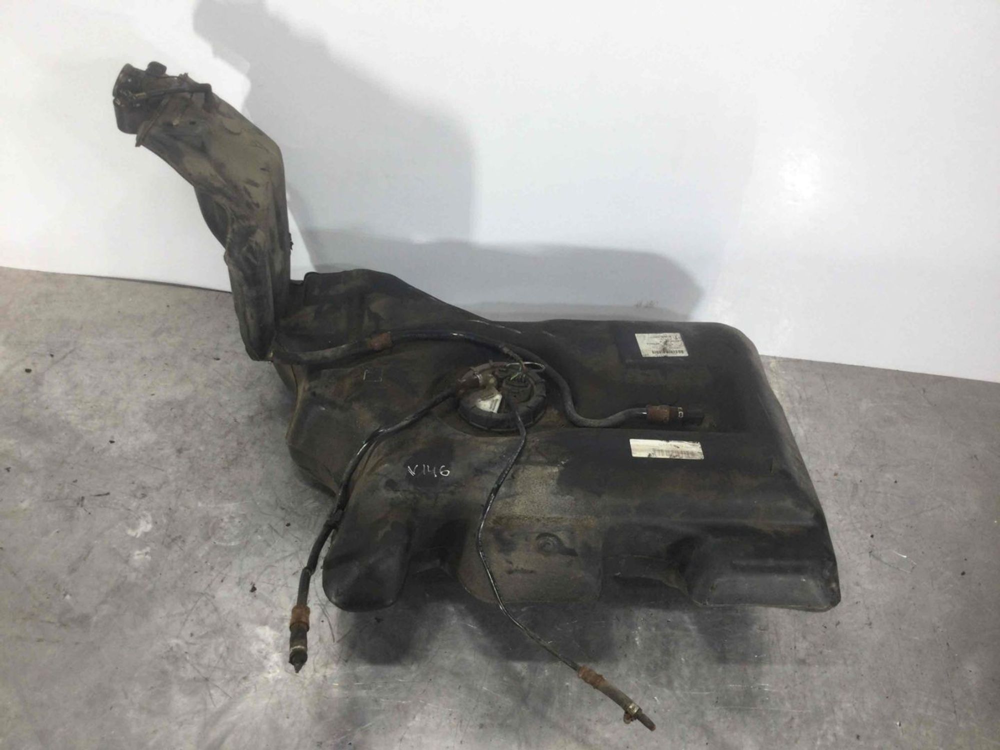https://ycs.partsauto.market/partsauto-images/thmbs/userImages/a19a1494006c0851879c8cd6f3827d7d/part/3dfe639c-cc3d-4c22-99db-c3d2fa2fa782_1776866468329.jpg