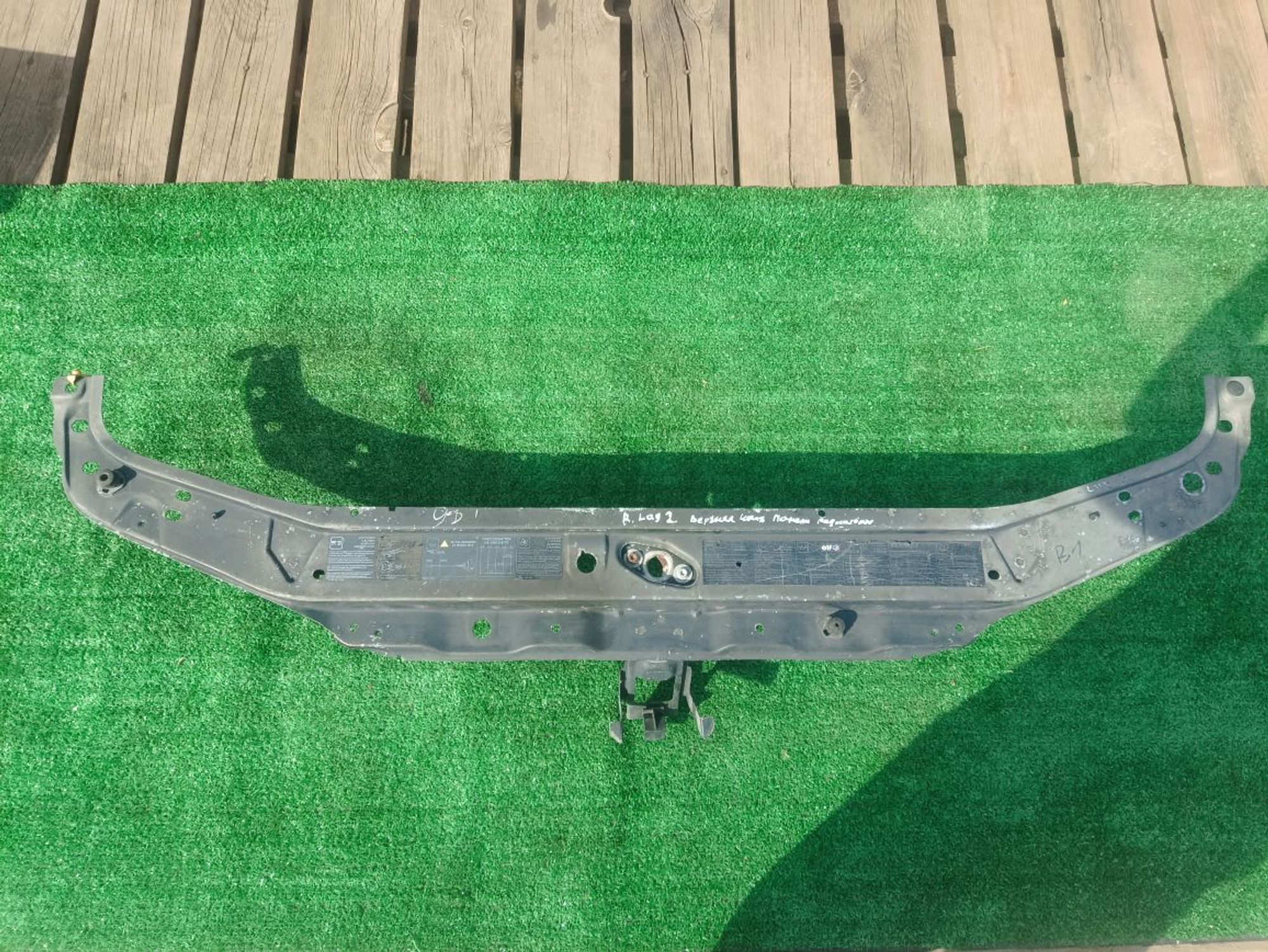 https://ycs.partsauto.market/partsauto-images/thmbs/userImages/a19a1494006c0851879c8cd6f3827d7d/part/3ff28f38-592a-4195-8a89-37786a411efe_1778071112783.jpg