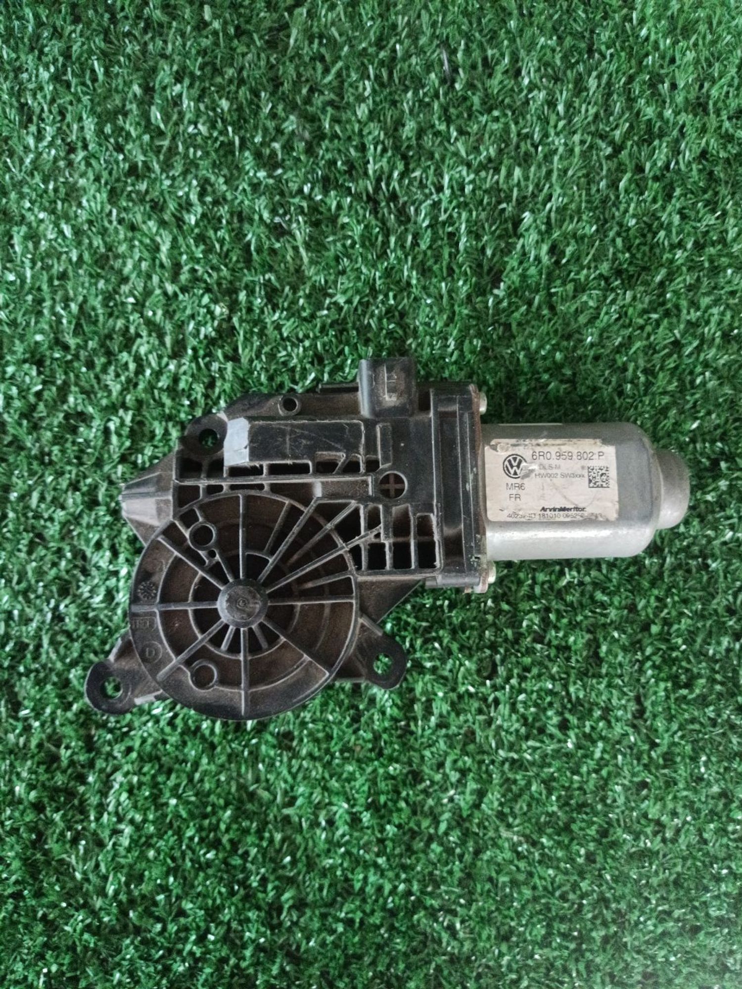https://ycs.partsauto.market/partsauto-images/thmbs/userImages/a19a1494006c0851879c8cd6f3827d7d/part/4c82e1f5-e728-4c99-97bd-440caf737a71_1782822327723.jpg