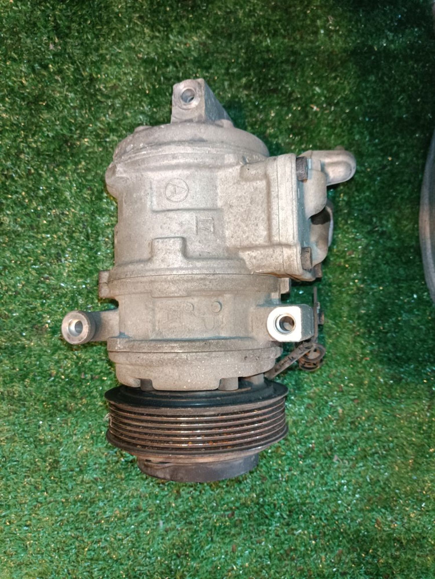 https://ycs.partsauto.market/partsauto-images/thmbs/userImages/a19a1494006c0851879c8cd6f3827d7d/part/53c97ab4-4b6b-4c30-b3bc-948de0a4d60b_1779380637202.jpg