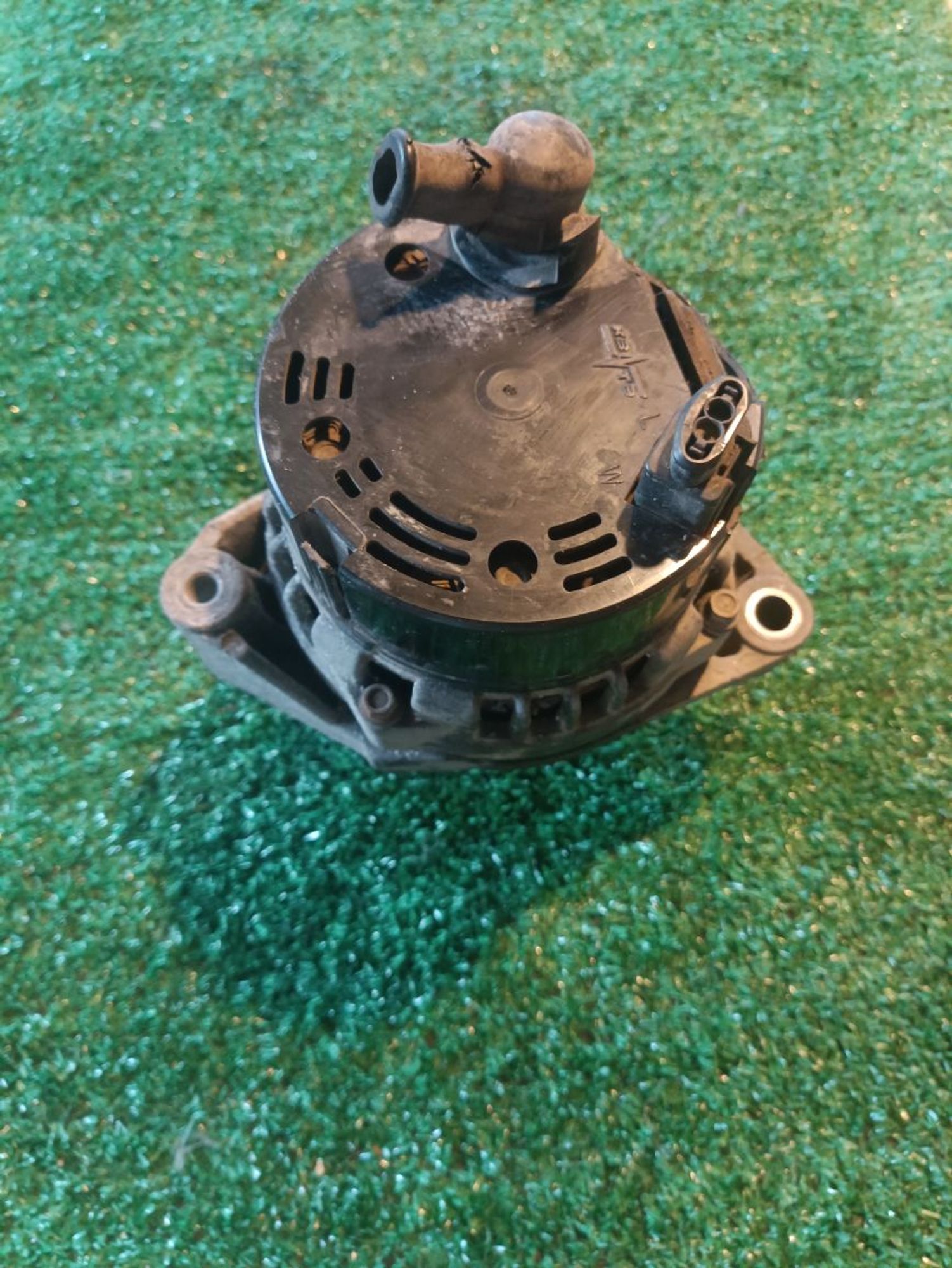 https://ycs.partsauto.market/partsauto-images/thmbs/userImages/a19a1494006c0851879c8cd6f3827d7d/part/5f72a535-4bfd-4dc6-86ec-5bf9e1522f02_1779727439570.jpg