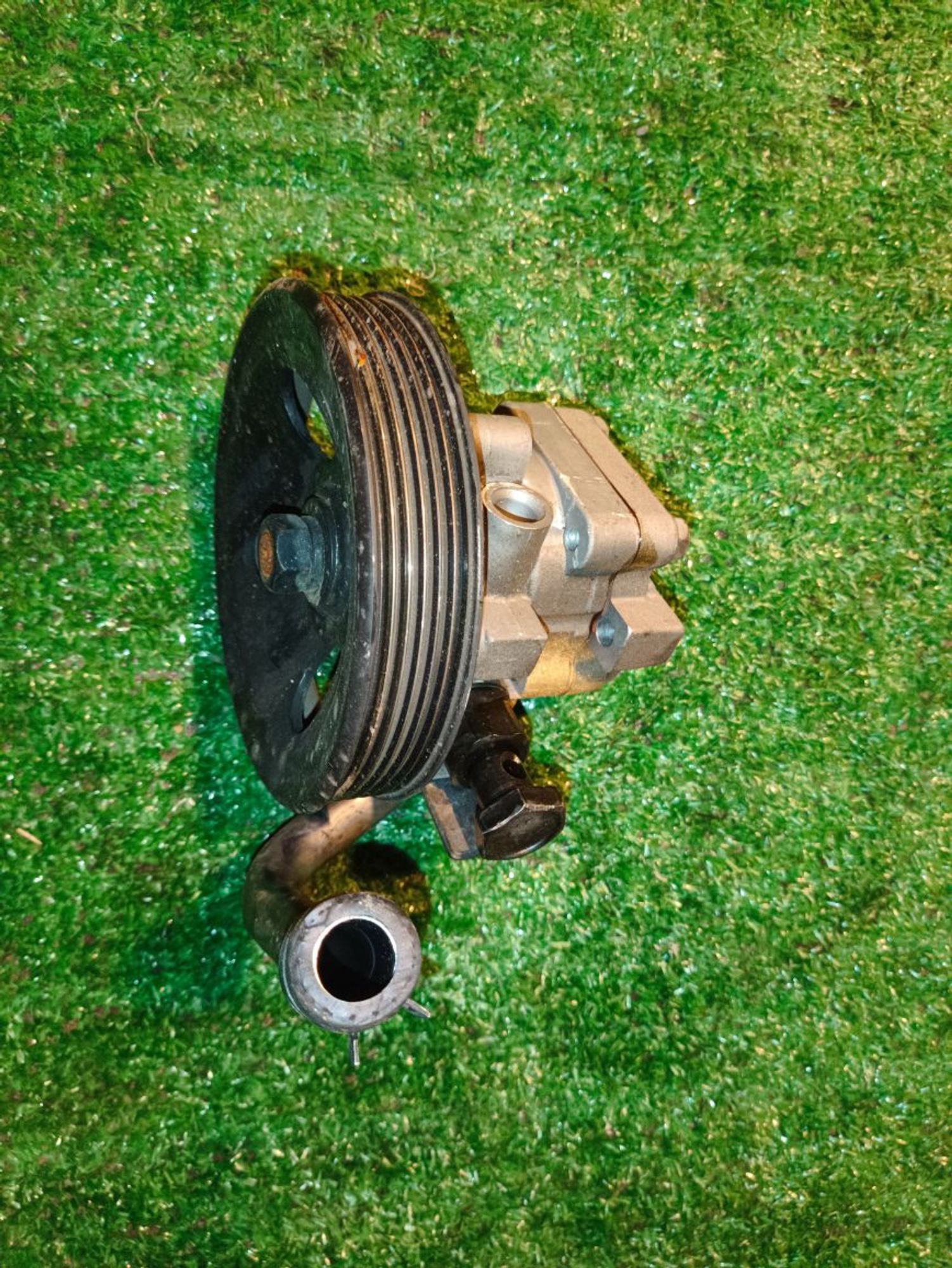 https://ycs.partsauto.market/partsauto-images/thmbs/userImages/a19a1494006c0851879c8cd6f3827d7d/part/66661264-0512-4d41-9e70-e54c50ac2cb4_1779389356136.jpg