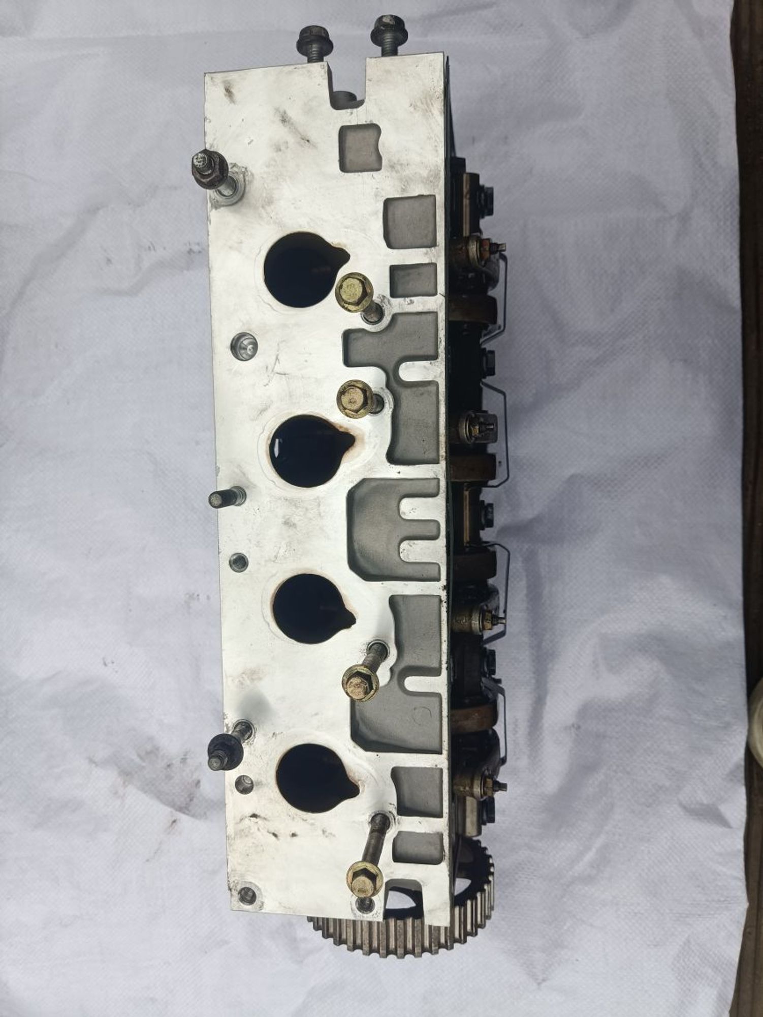 https://ycs.partsauto.market/partsauto-images/thmbs/userImages/a19a1494006c0851879c8cd6f3827d7d/part/67709ec4-fb3f-40fb-a5c4-548f56dd75fb_1778605713162.jpg