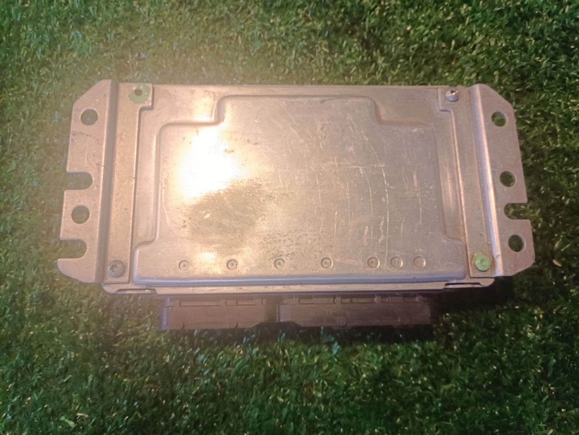 https://ycs.partsauto.market/partsauto-images/thmbs/userImages/a19a1494006c0851879c8cd6f3827d7d/part/6aeffaad-b830-43c1-9a5c-ef4f436b024f_1780677819208.jpg