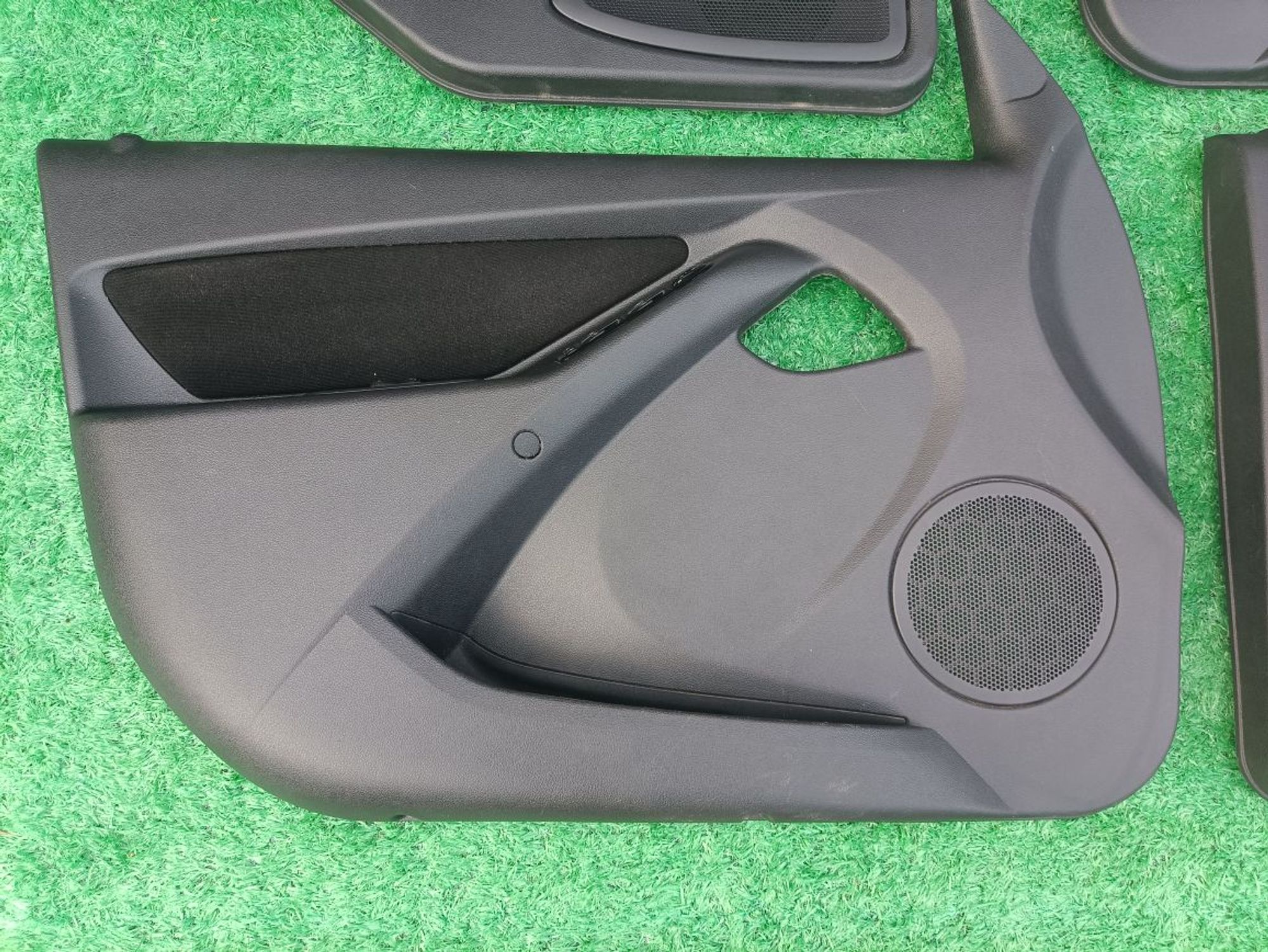 https://ycs.partsauto.market/partsauto-images/thmbs/userImages/a19a1494006c0851879c8cd6f3827d7d/part/70366dac-fa40-49dd-a524-496d1b8a360d_1785257237902.jpg