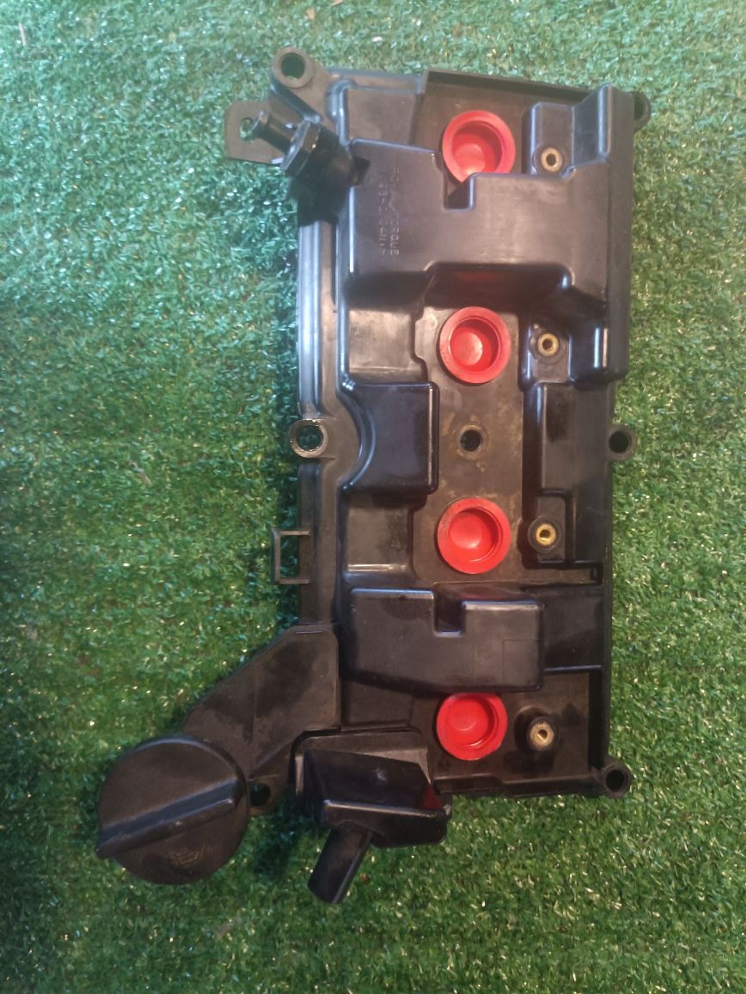 https://ycs.partsauto.market/partsauto-images/thmbs/userImages/a19a1494006c0851879c8cd6f3827d7d/part/72793c12-f694-4834-80ca-12fee3ff135b_1780676477709.jpg