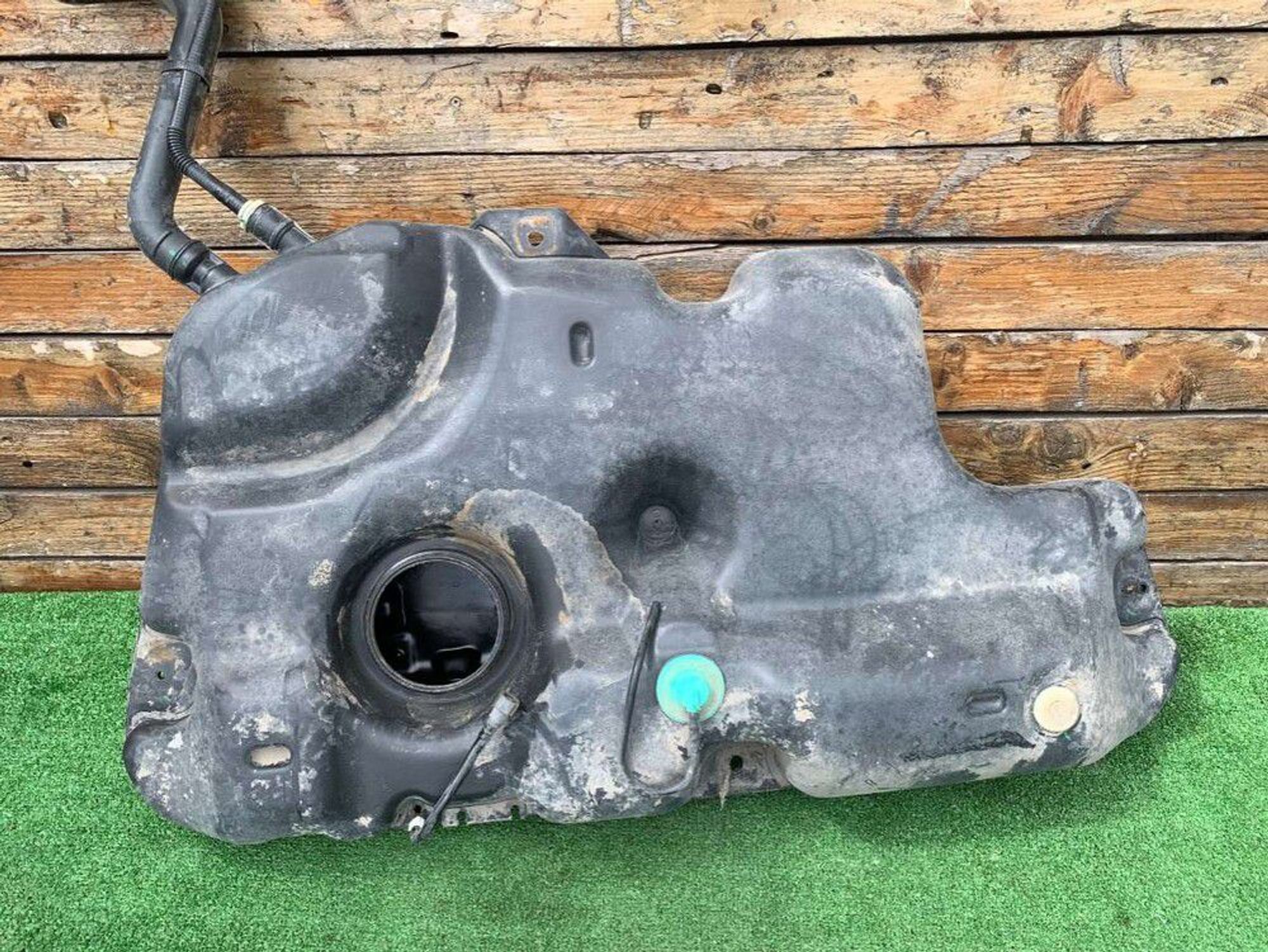 https://ycs.partsauto.market/partsauto-images/thmbs/userImages/a19a1494006c0851879c8cd6f3827d7d/part/746f6ef7-f5a7-4c86-80b0-06688bea99ab_1776865525498.jpg