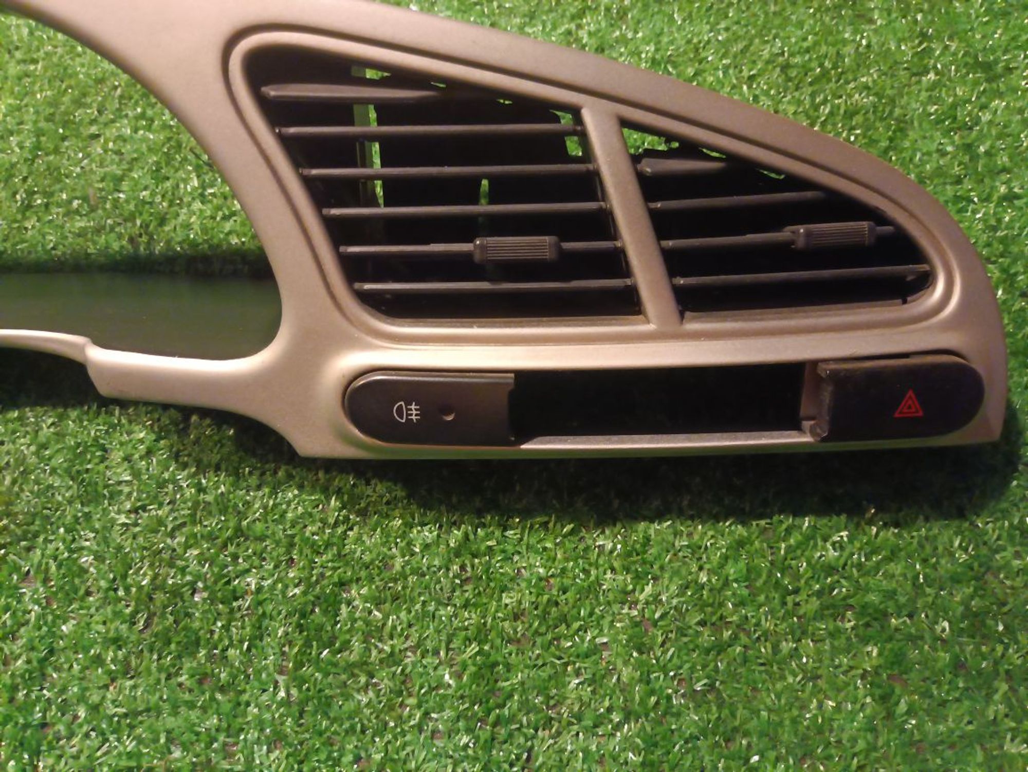 https://ycs.partsauto.market/partsauto-images/thmbs/userImages/a19a1494006c0851879c8cd6f3827d7d/part/74e16791-2657-4da5-a544-5ed133096cbb_1783191641367.jpg