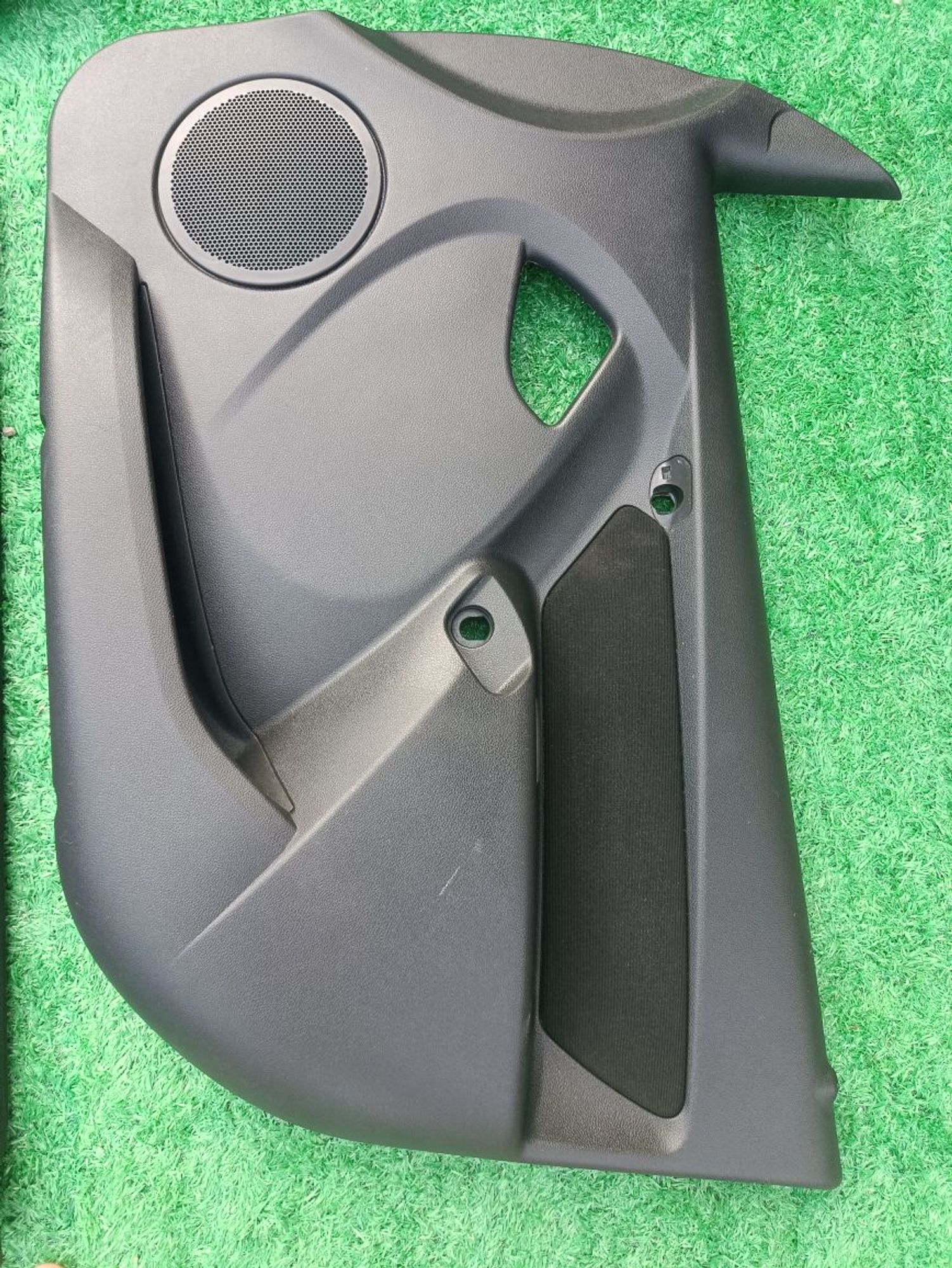 https://ycs.partsauto.market/partsauto-images/thmbs/userImages/a19a1494006c0851879c8cd6f3827d7d/part/7b33a9c6-0663-4652-9579-c2f41115bc52_1785257241875.jpg