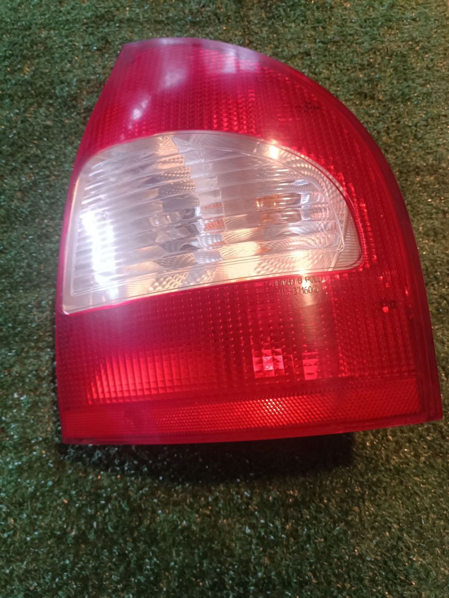 https://ycs.partsauto.market/partsauto-images/thmbs/userImages/a19a1494006c0851879c8cd6f3827d7d/part/7f9d75ec-60d4-473c-a4d0-549e192f8e48_1779727487156.jpg