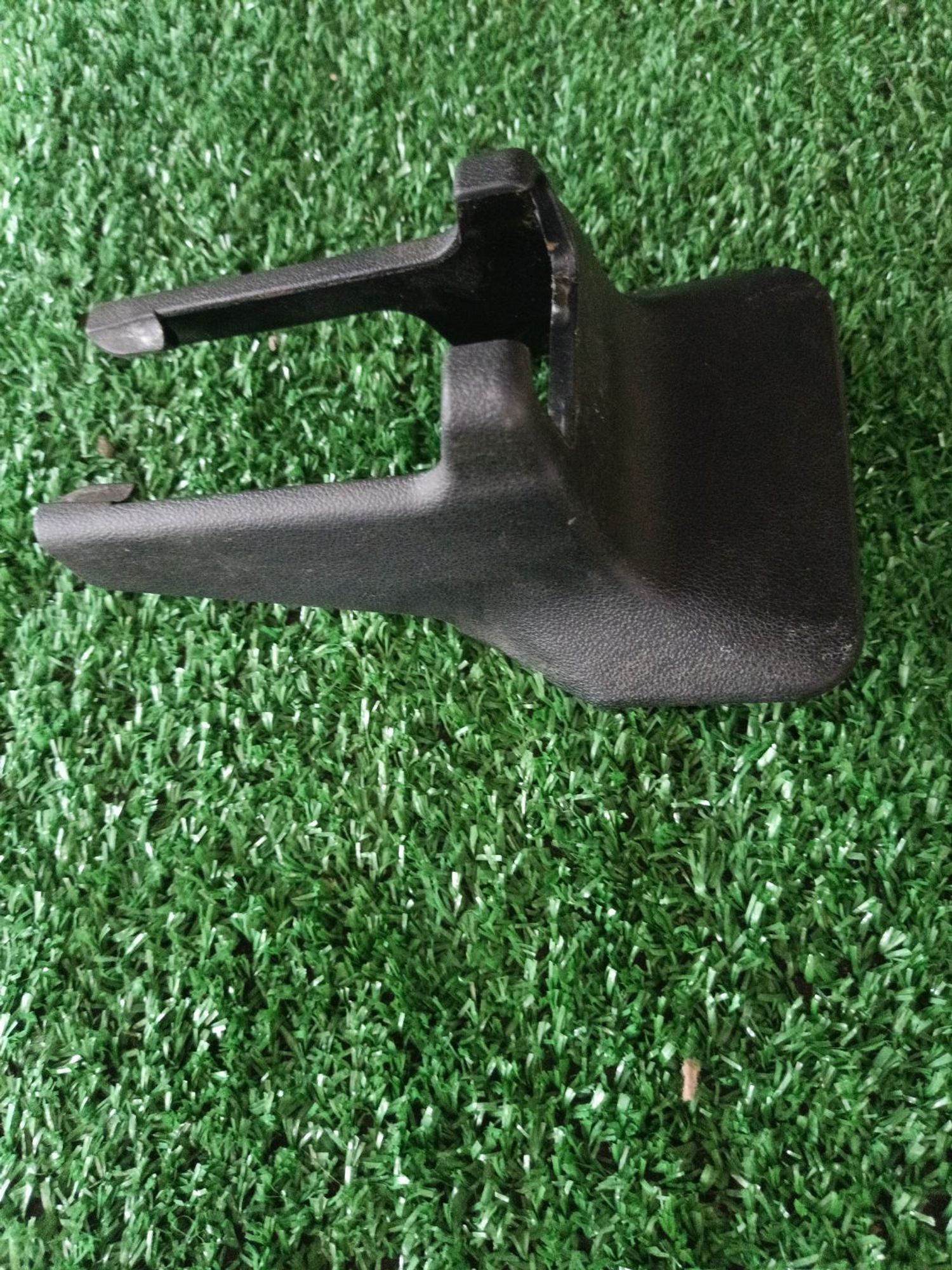 https://ycs.partsauto.market/partsauto-images/thmbs/userImages/a19a1494006c0851879c8cd6f3827d7d/part/863ffd00-a66c-439c-a2c9-5b7e2a662110_1782820503721.jpg