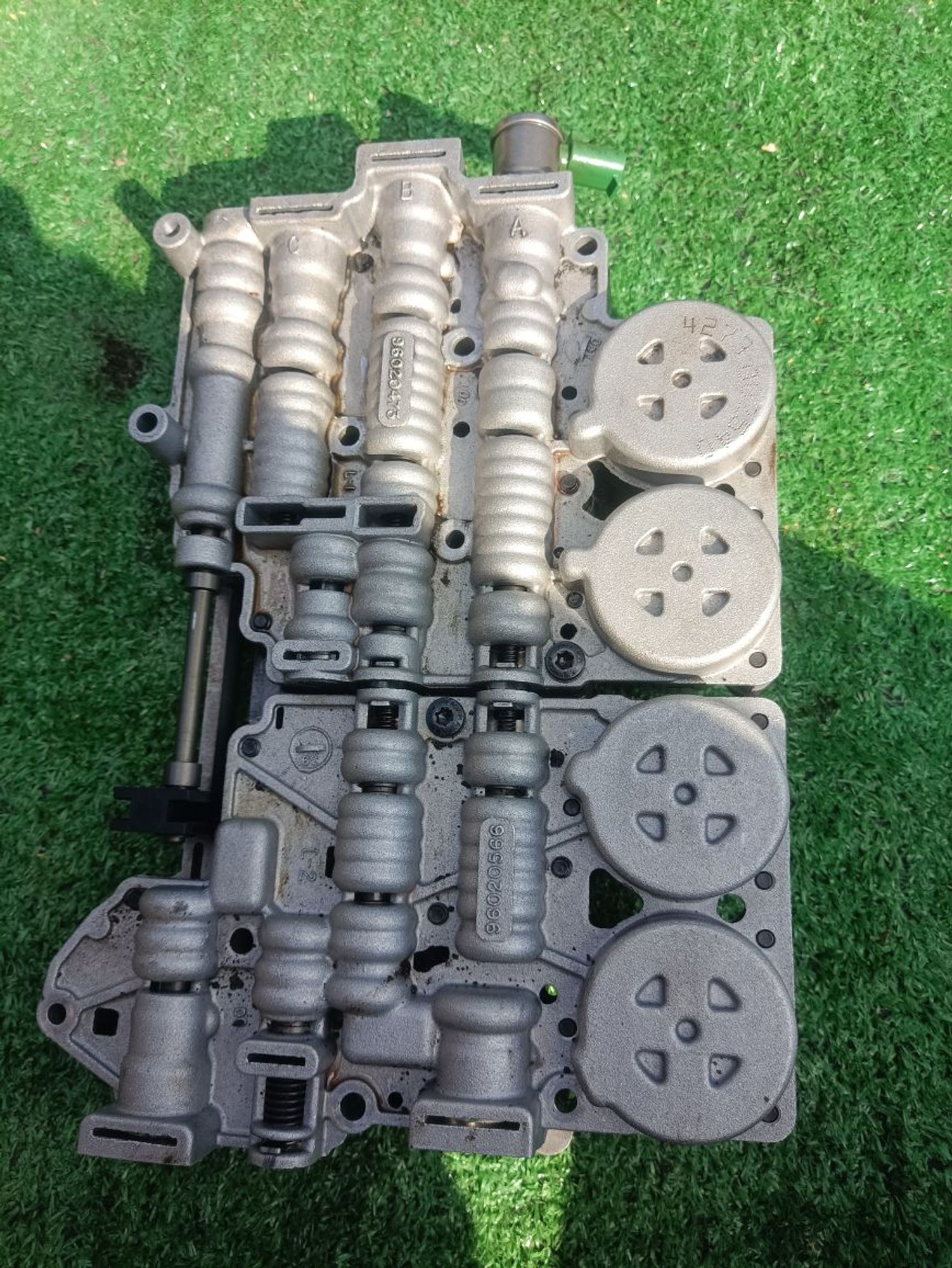 https://ycs.partsauto.market/partsauto-images/thmbs/userImages/a19a1494006c0851879c8cd6f3827d7d/part/918a6c12-7376-42f4-b4ba-41a64c21ef81_1778594339894.jpg