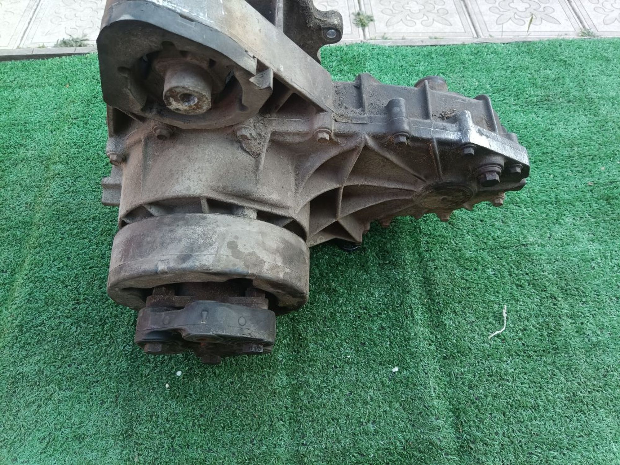 https://ycs.partsauto.market/partsauto-images/thmbs/userImages/a19a1494006c0851879c8cd6f3827d7d/part/9cae4efb-1445-476c-b796-0027a035f31a_1778254042842.jpg