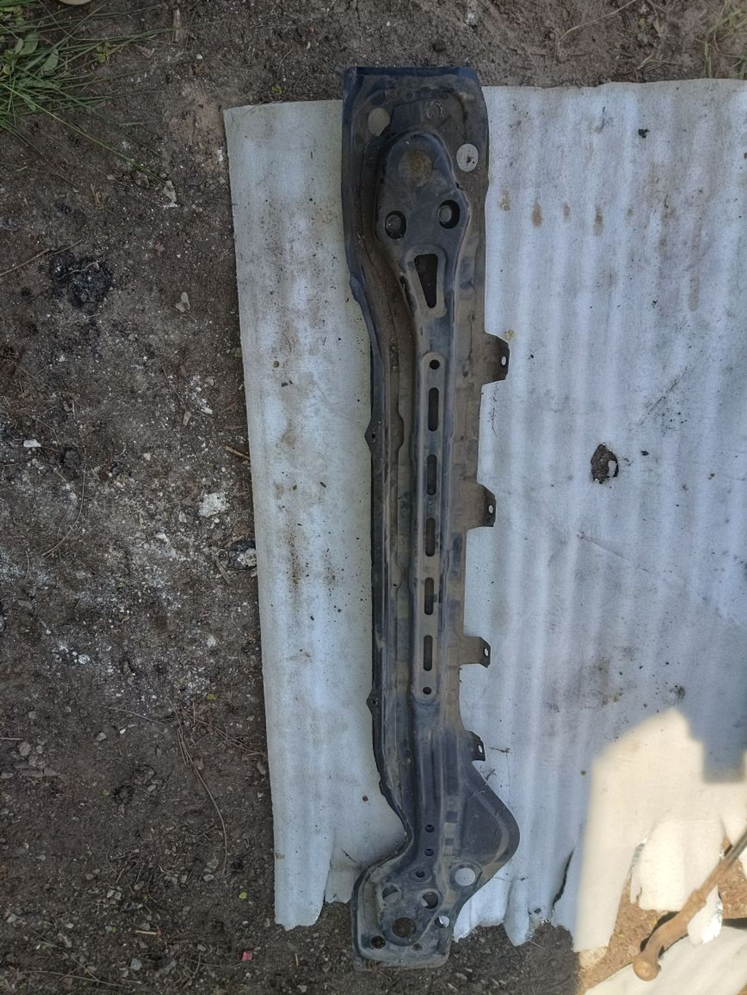 https://ycs.partsauto.market/partsauto-images/thmbs/userImages/a19a1494006c0851879c8cd6f3827d7d/part/a042837d-651b-4549-81f4-0c9b62649b7a_1777532894857.jpg