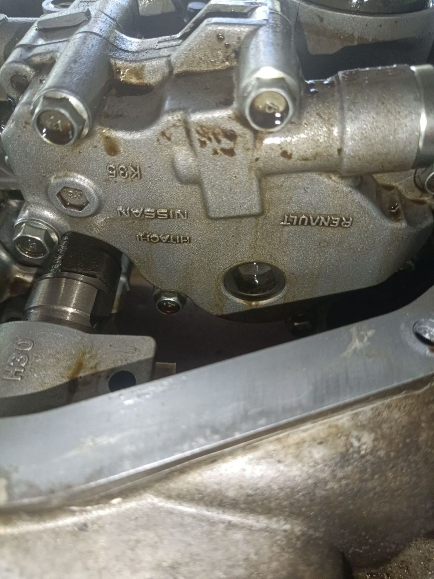 https://ycs.partsauto.market/partsauto-images/thmbs/userImages/a19a1494006c0851879c8cd6f3827d7d/part/a79580aa-835a-4bd9-acf9-83f8ac36e9bd_1780644369932.jpg