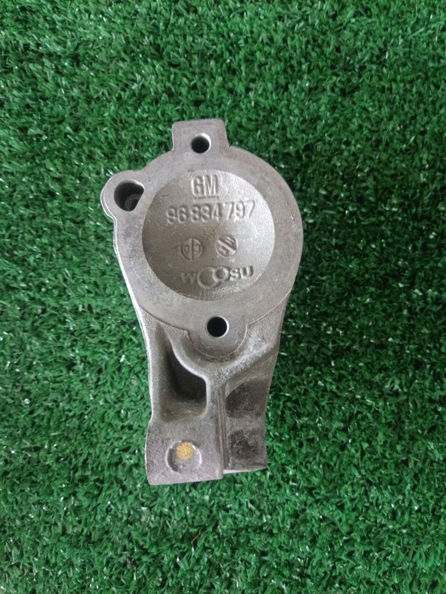 https://ycs.partsauto.market/partsauto-images/thmbs/userImages/a19a1494006c0851879c8cd6f3827d7d/part/ab288adb-b986-49b1-b08a-4d7e15761d18_1778075972971.jpg