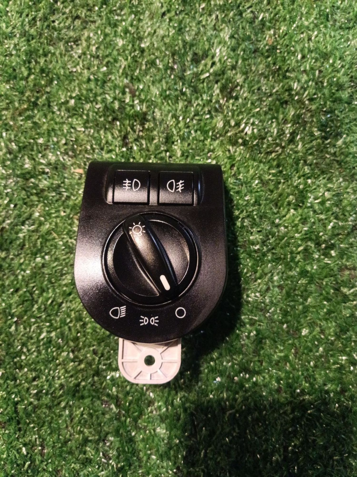 https://ycs.partsauto.market/partsauto-images/thmbs/userImages/a19a1494006c0851879c8cd6f3827d7d/part/ac3a7170-150e-4673-aa8f-0bf0f42a3230_1785259970577.jpg
