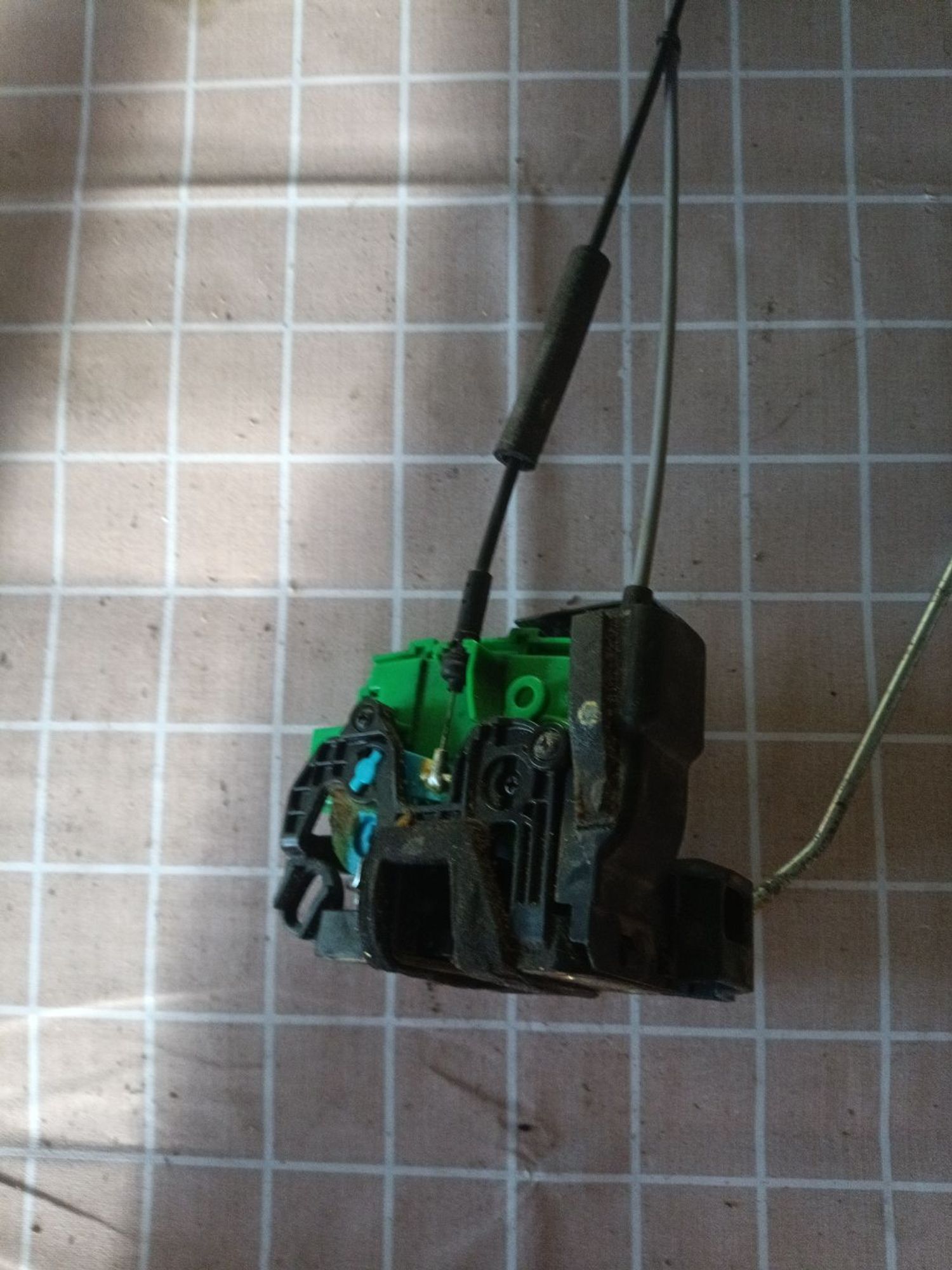 https://ycs.partsauto.market/partsauto-images/thmbs/userImages/a19a1494006c0851879c8cd6f3827d7d/part/ad8f9979-8e6c-48e1-9aec-584013008653_1782749736835.jpg