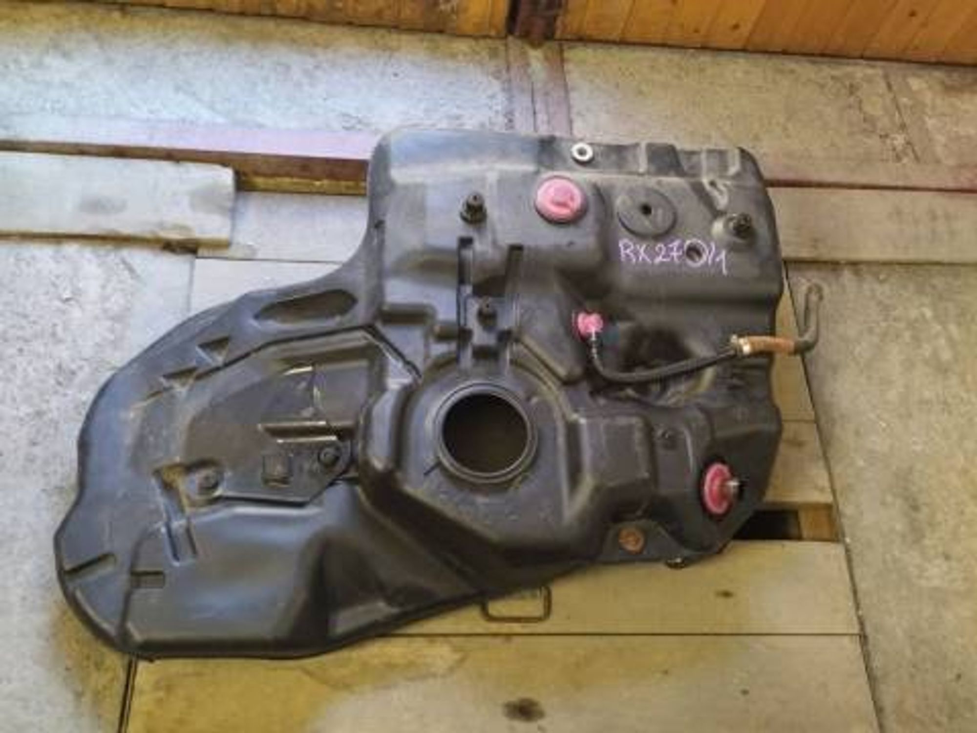 https://ycs.partsauto.market/partsauto-images/thmbs/userImages/a19a1494006c0851879c8cd6f3827d7d/part/b1a36930-4fb7-4254-9f19-2f1417b515ef_1776865391959.jpg