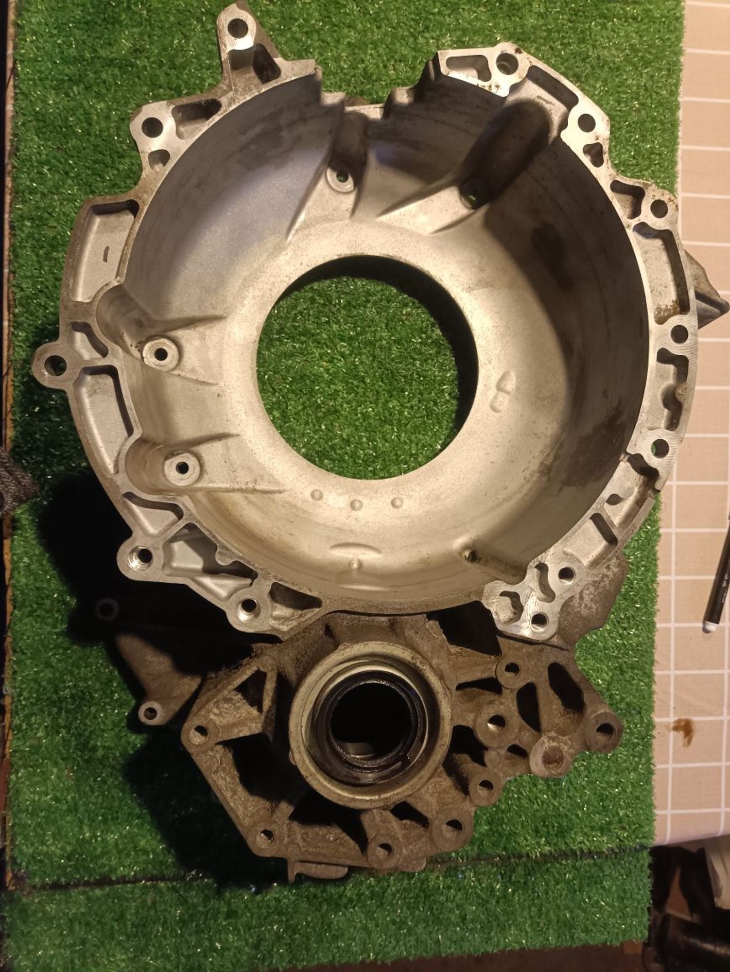 https://ycs.partsauto.market/partsauto-images/thmbs/userImages/a19a1494006c0851879c8cd6f3827d7d/part/bd229854-733e-41d3-8ff2-7e3b086935e6_1777309446333.jpg