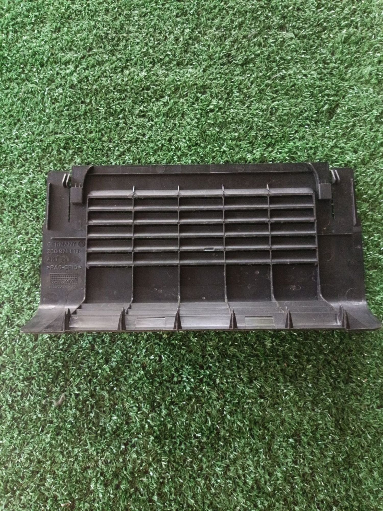 https://ycs.partsauto.market/partsauto-images/thmbs/userImages/a19a1494006c0851879c8cd6f3827d7d/part/bde1ea53-6d54-40fd-8b1d-6176a4ae564d_1782822697827.jpg