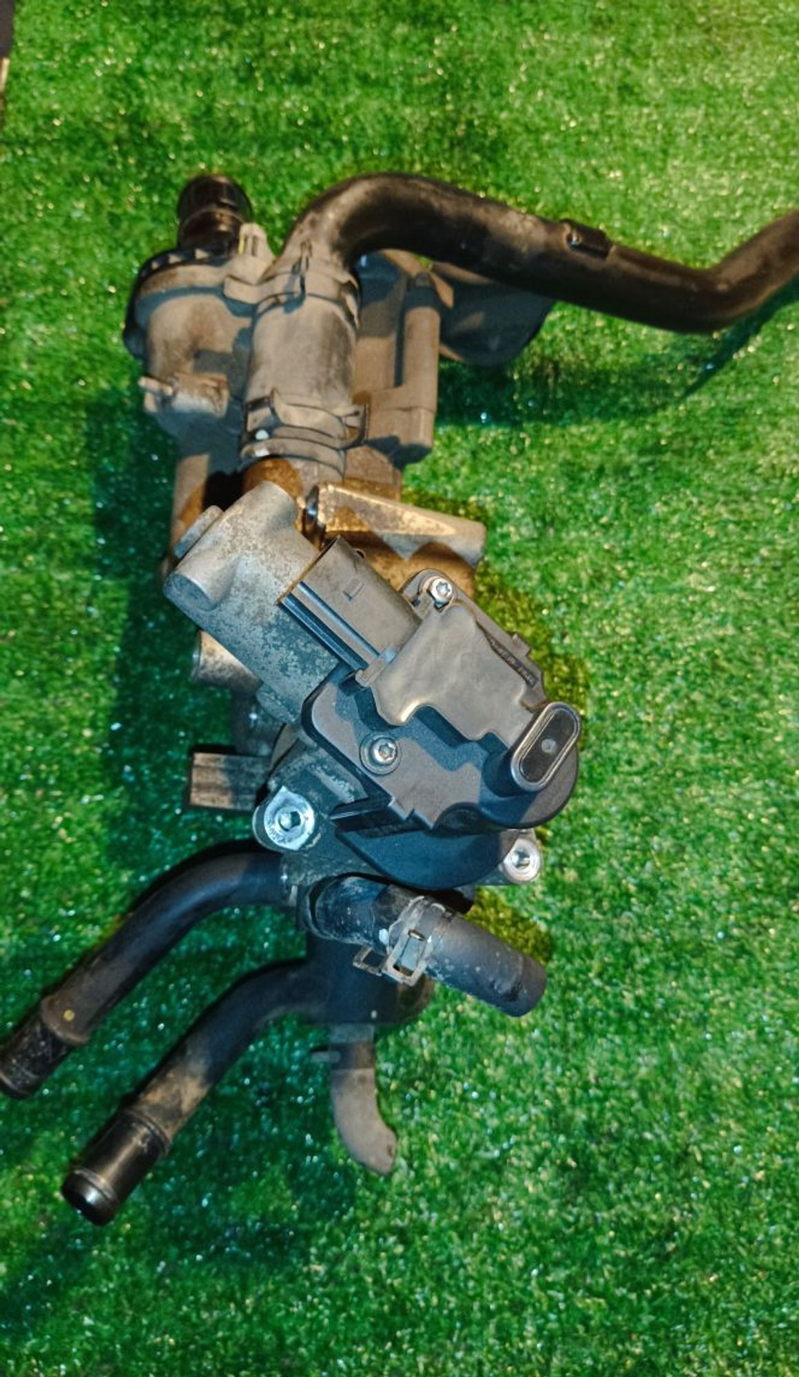 https://ycs.partsauto.market/partsauto-images/thmbs/userImages/a19a1494006c0851879c8cd6f3827d7d/part/be5a90e6-dfa0-4e44-b21d-cf92db9ff9d8_1779392319615.jpg